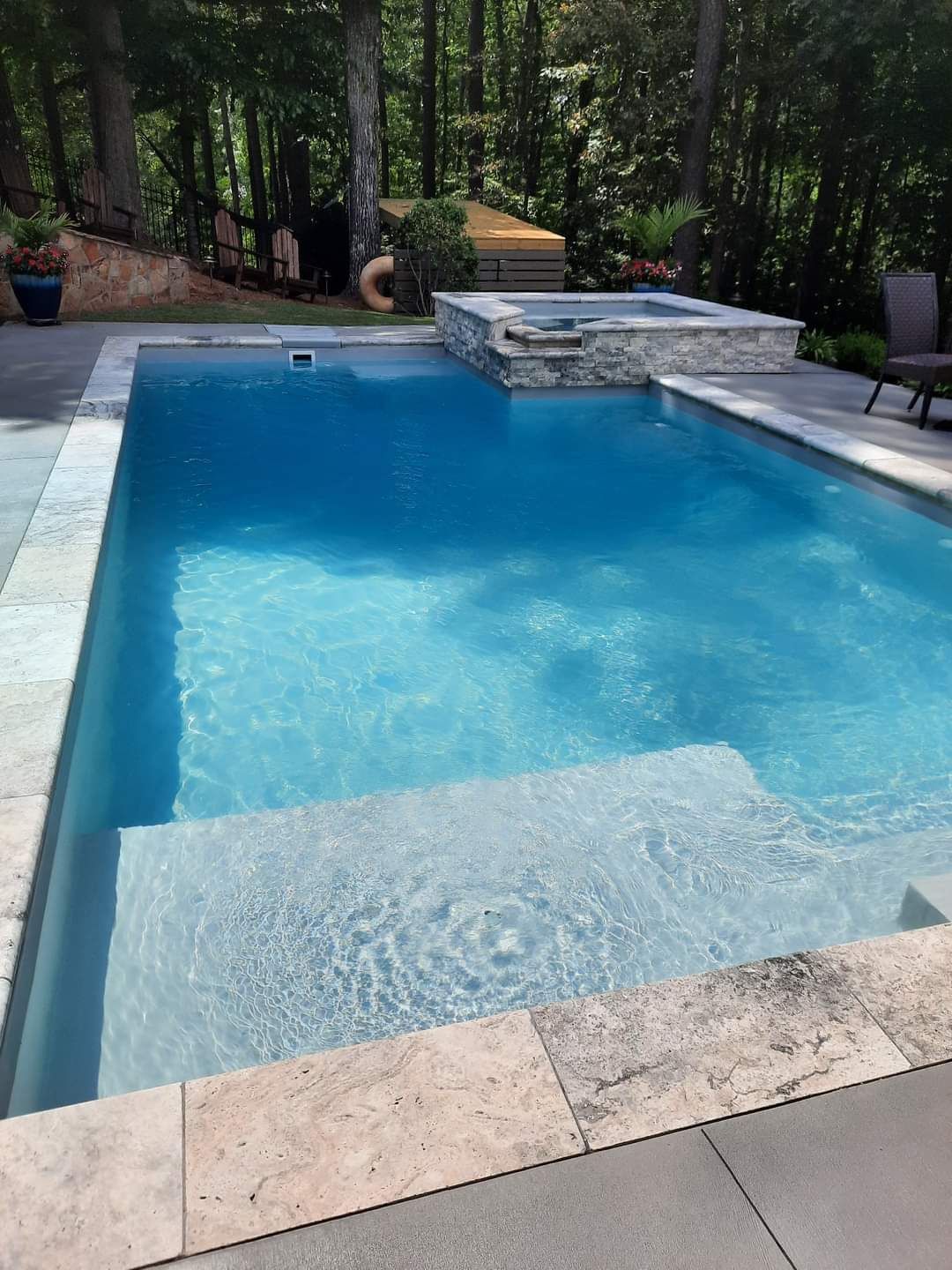Desjoyaux Pools by North Georgia Custom Pools