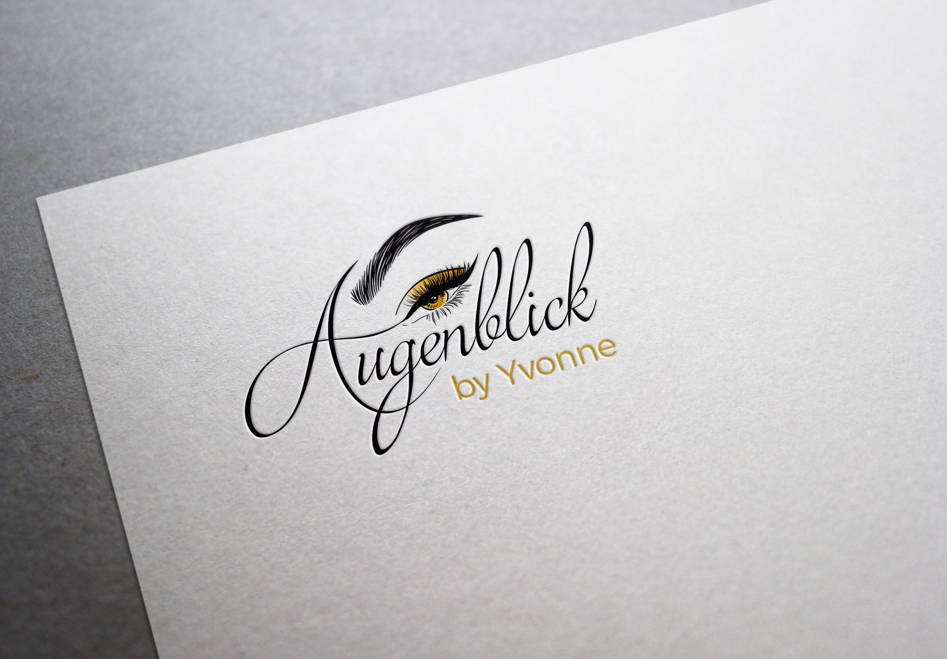 Ein Zettel mit den Worten „Augenblick von Yvonne“ darauf