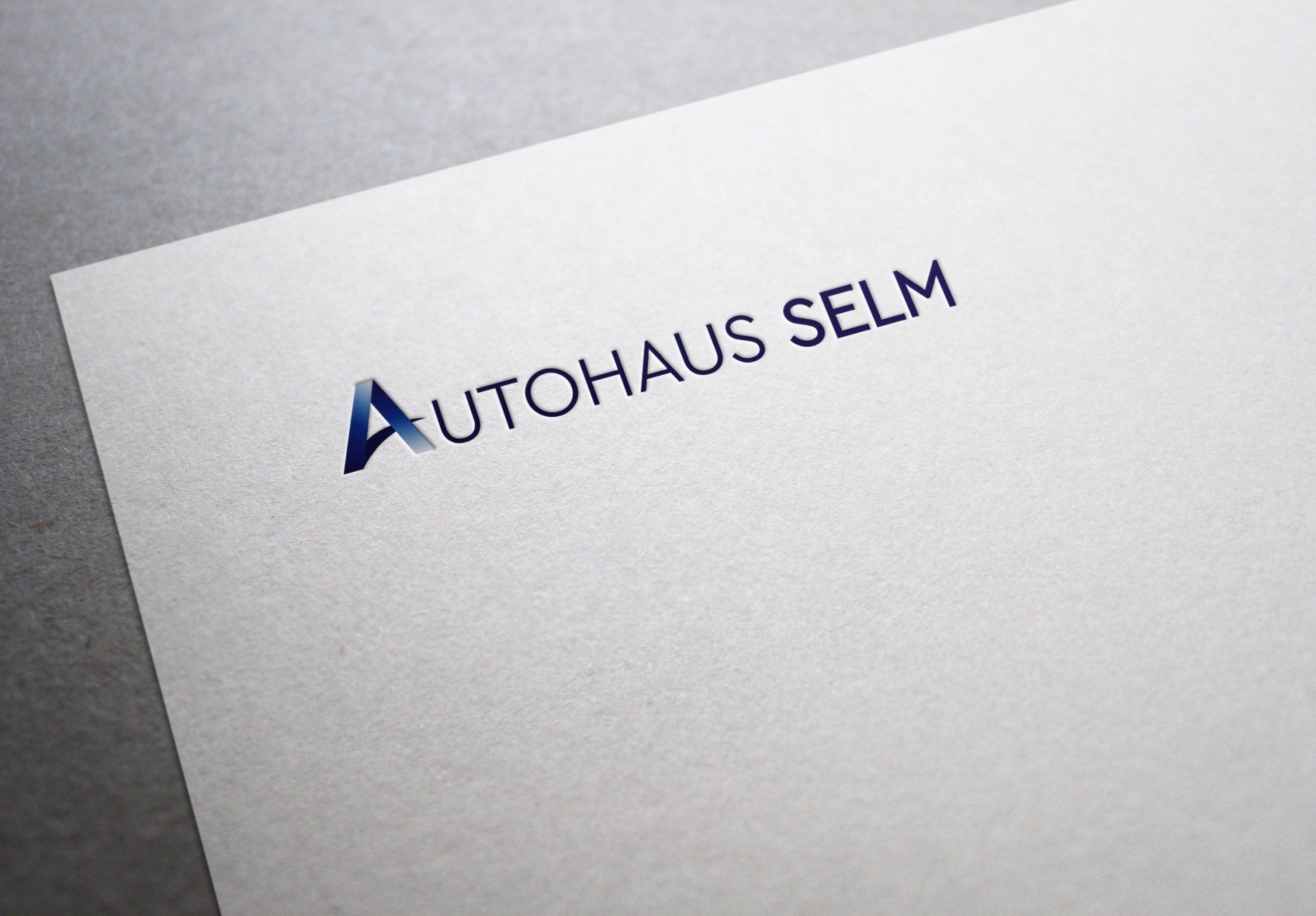 Ein Stück Papier mit der Aufschrift Autohaus Selm