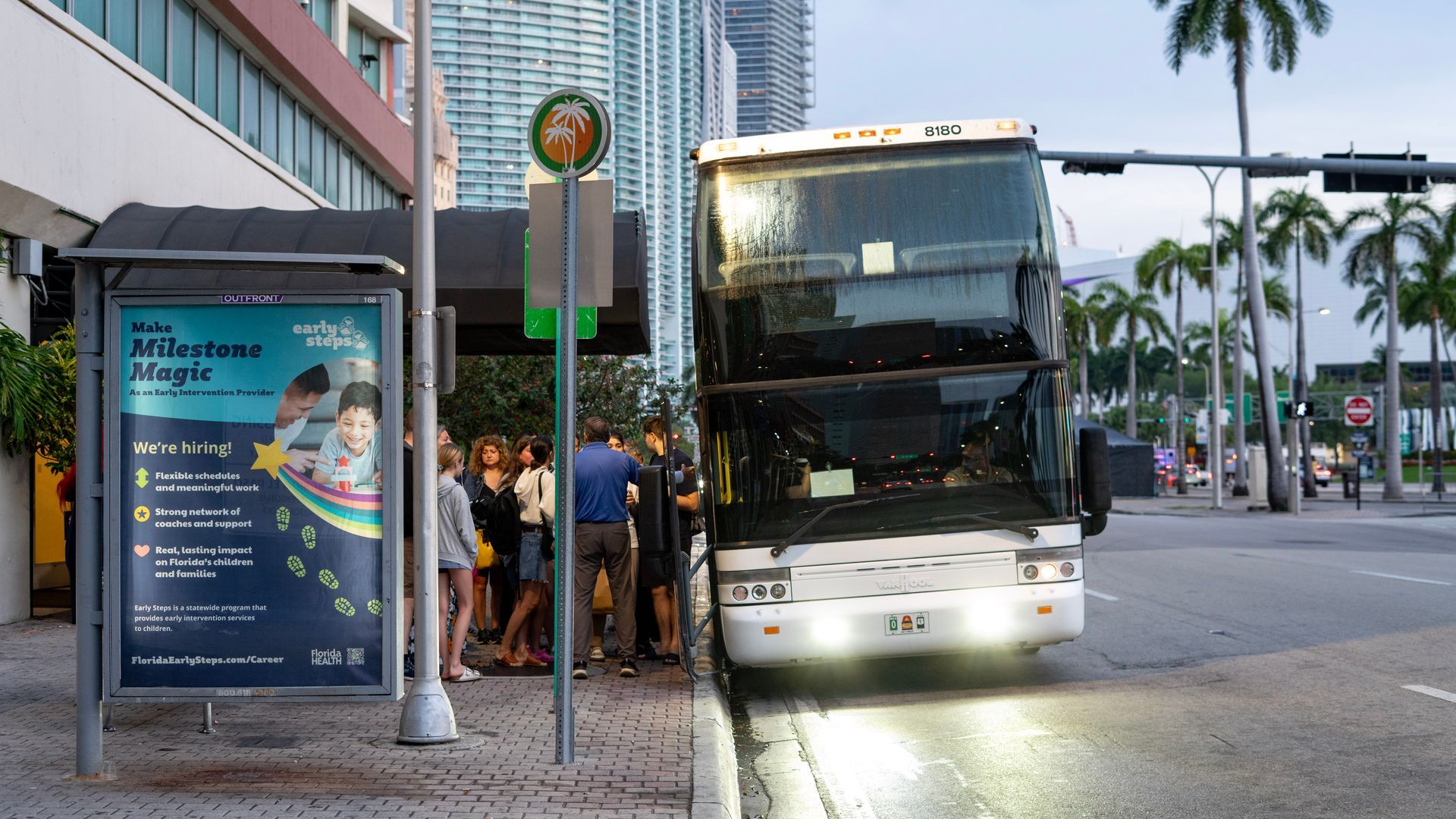 3 hours relaxed from Miami to Key West, key west bus