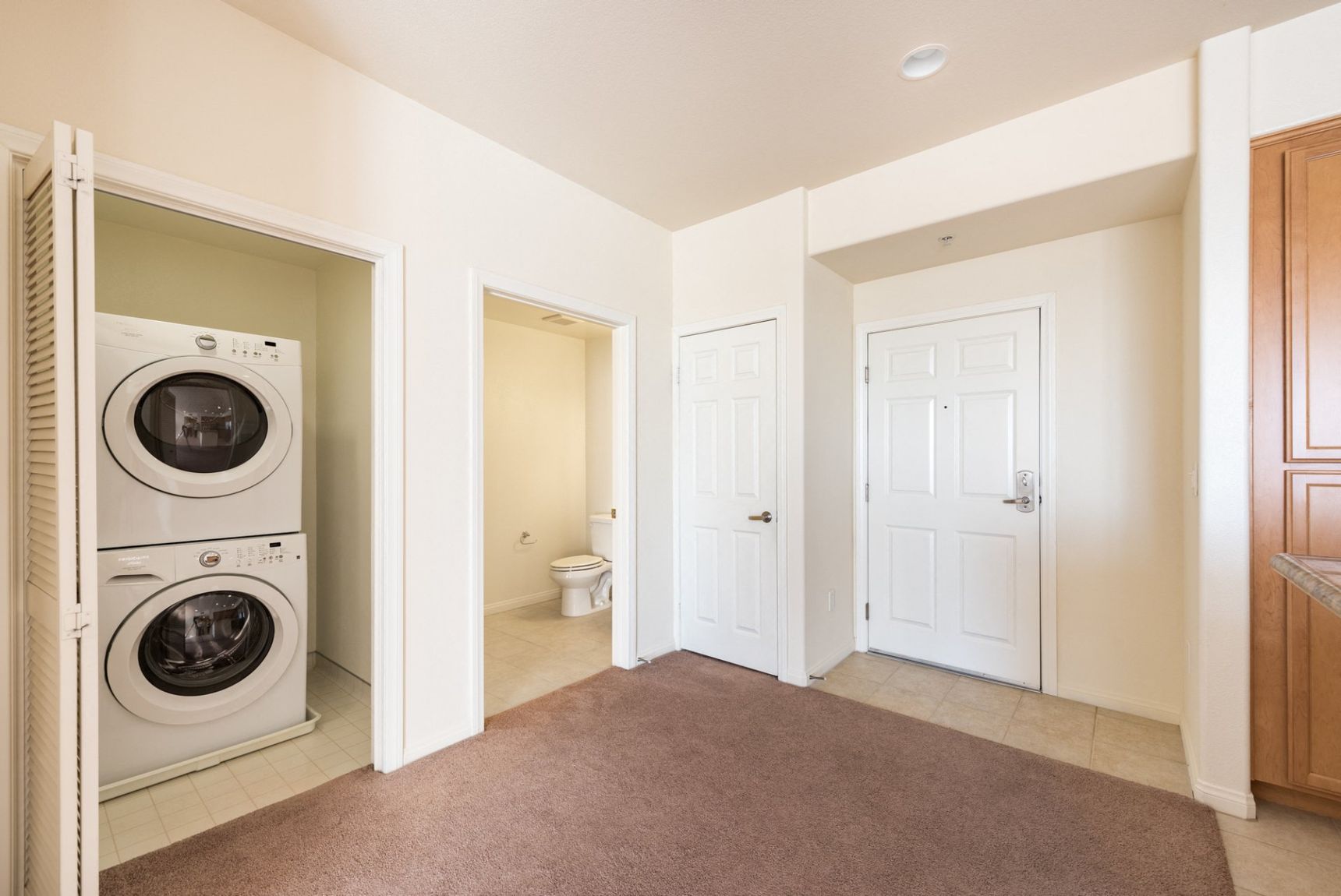 the glenoaks villas interior