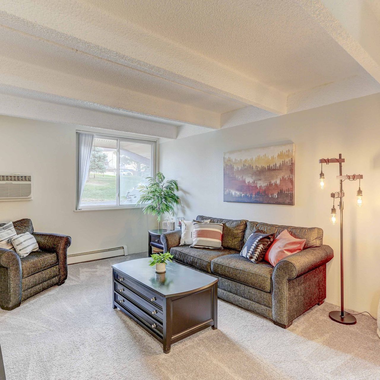 Interior photo of a modern bedroom