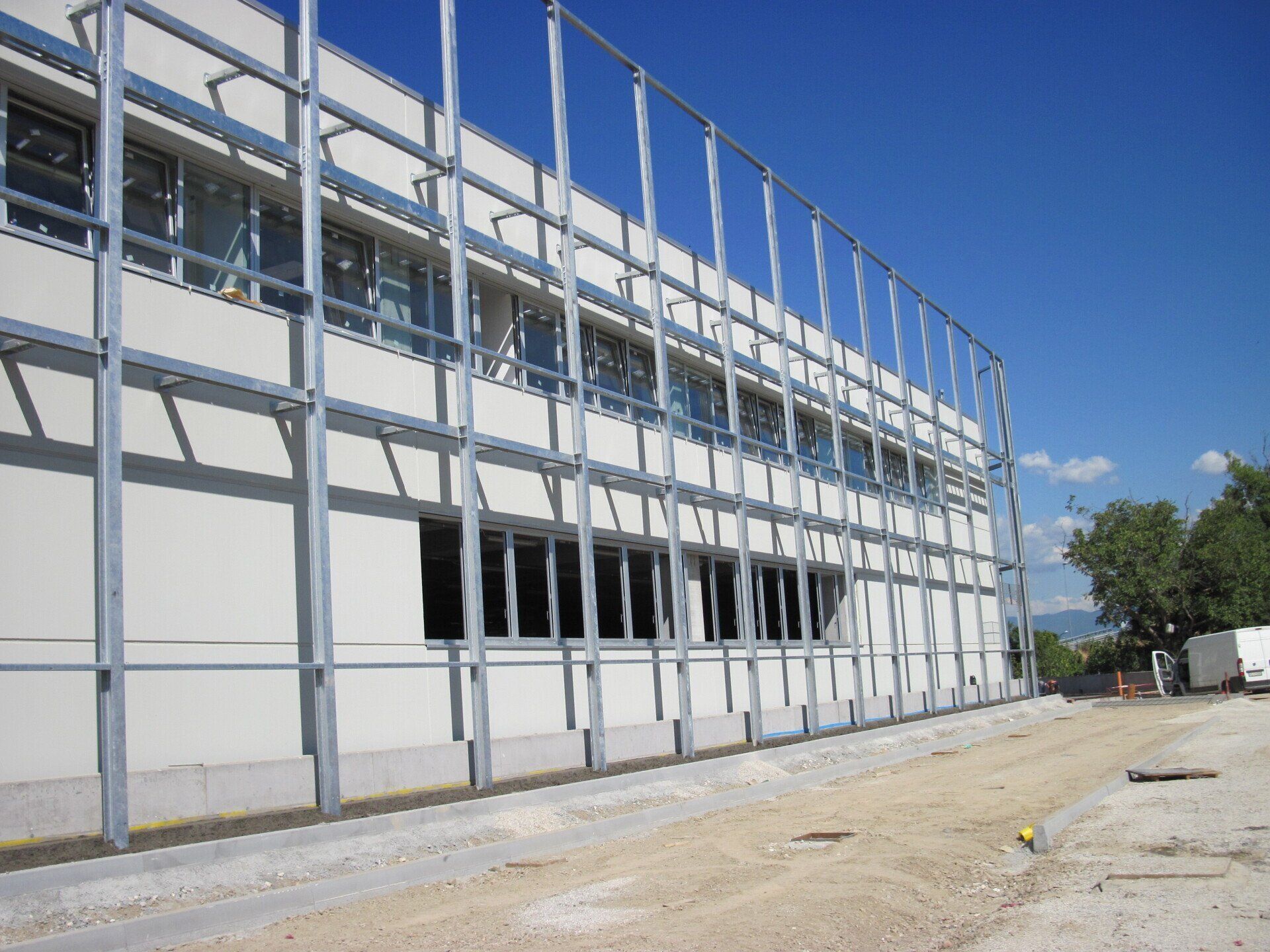 Rivestimento metallico per facciate