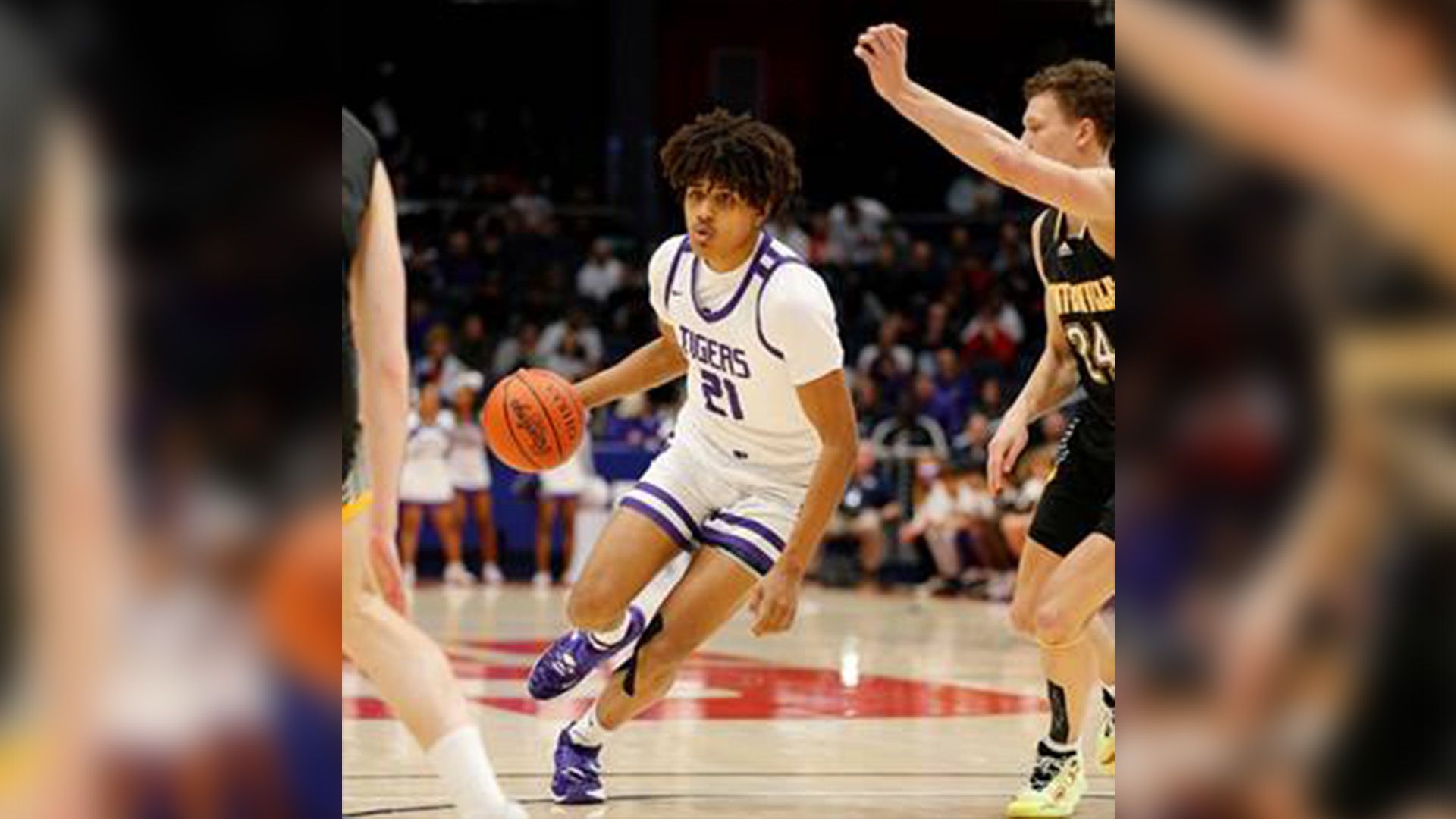 Pickerington Central's Devin Royal named 2023 Ohio Mr. Basketball