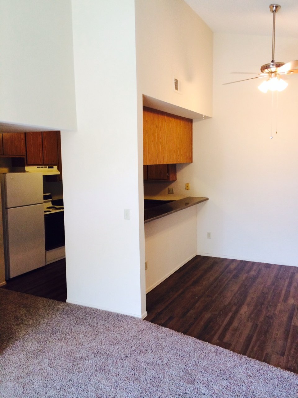 Hillgrove Creek Apartments