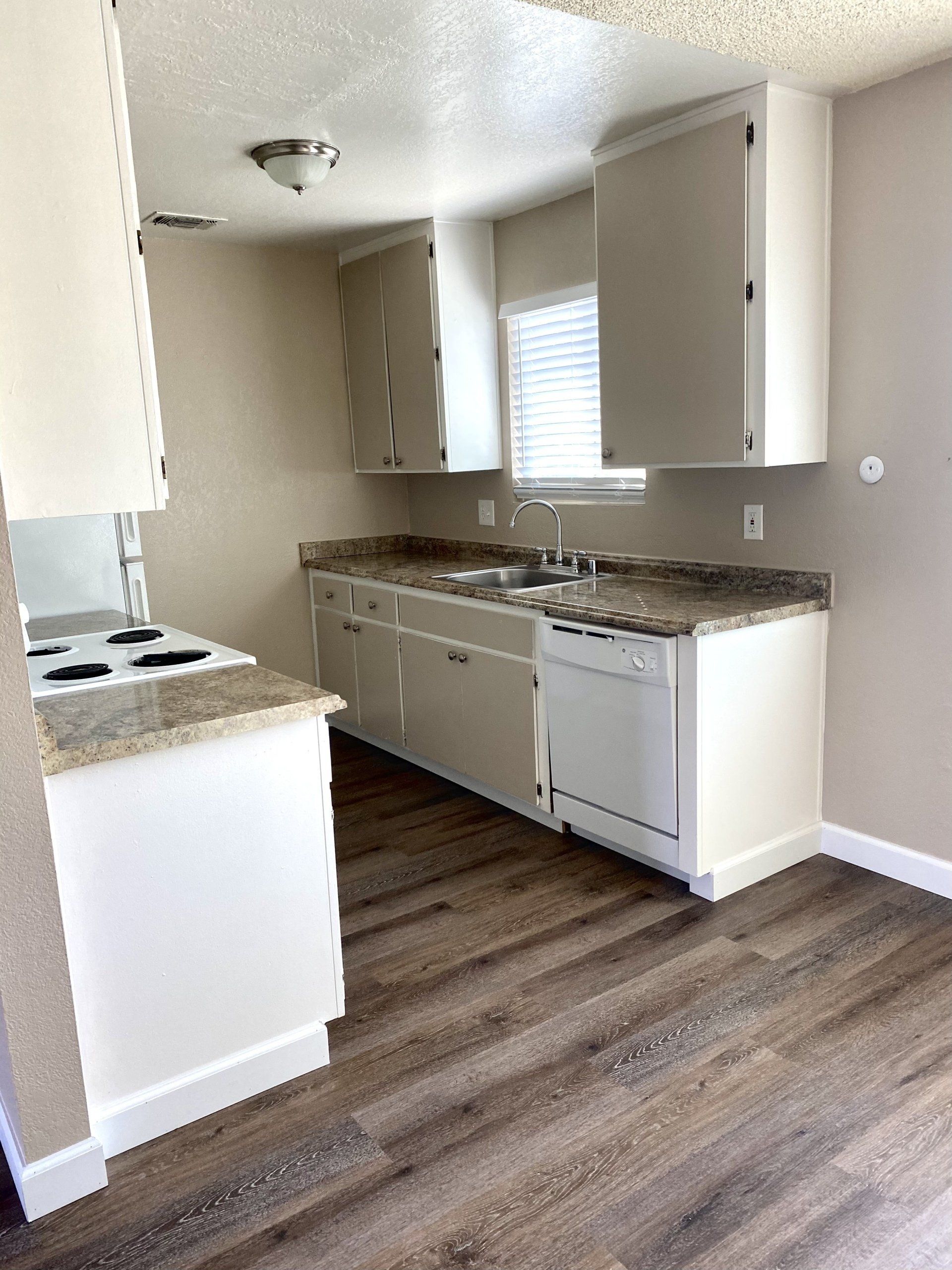 Sutter Oaks interior