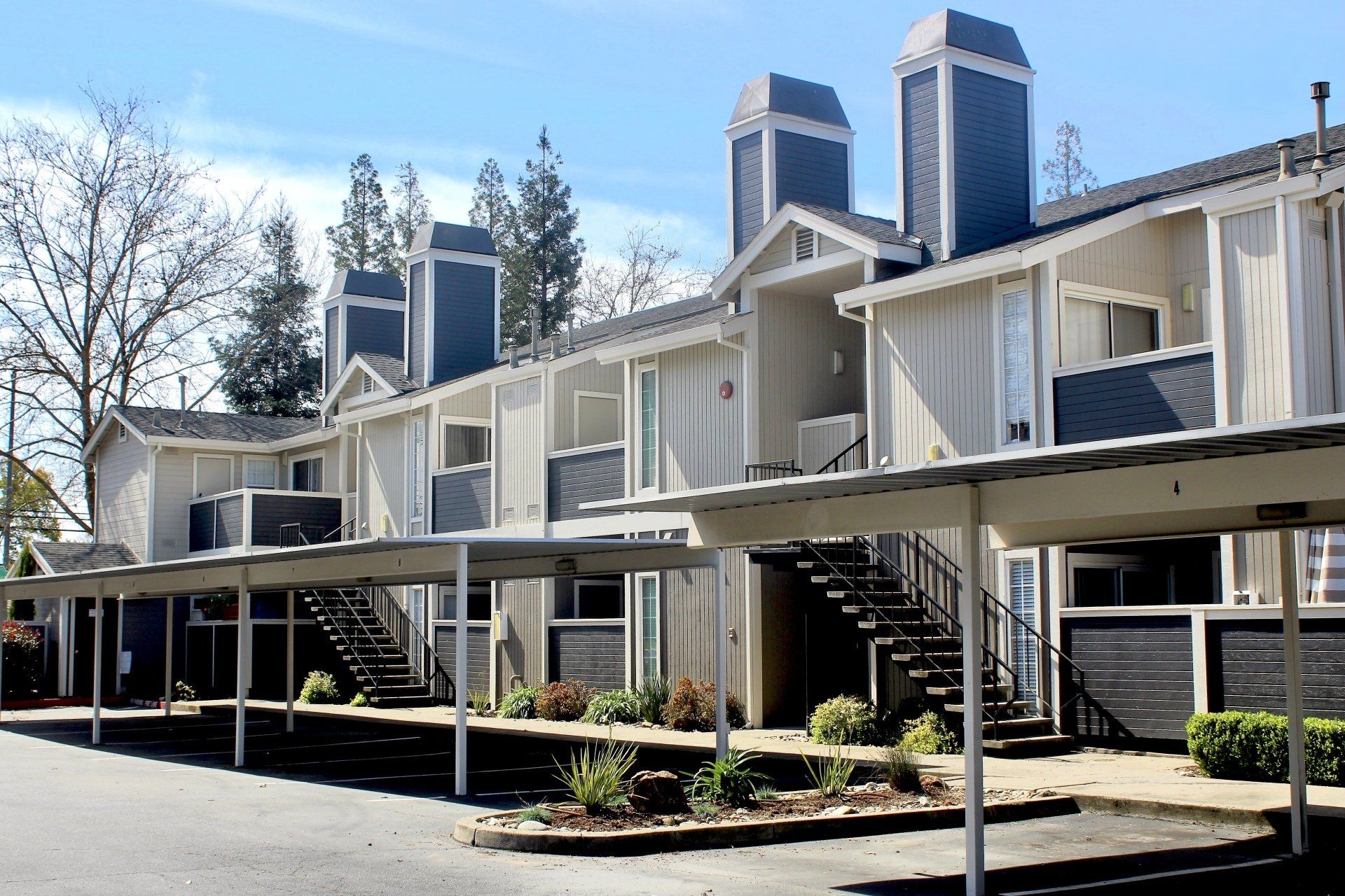 Camino building