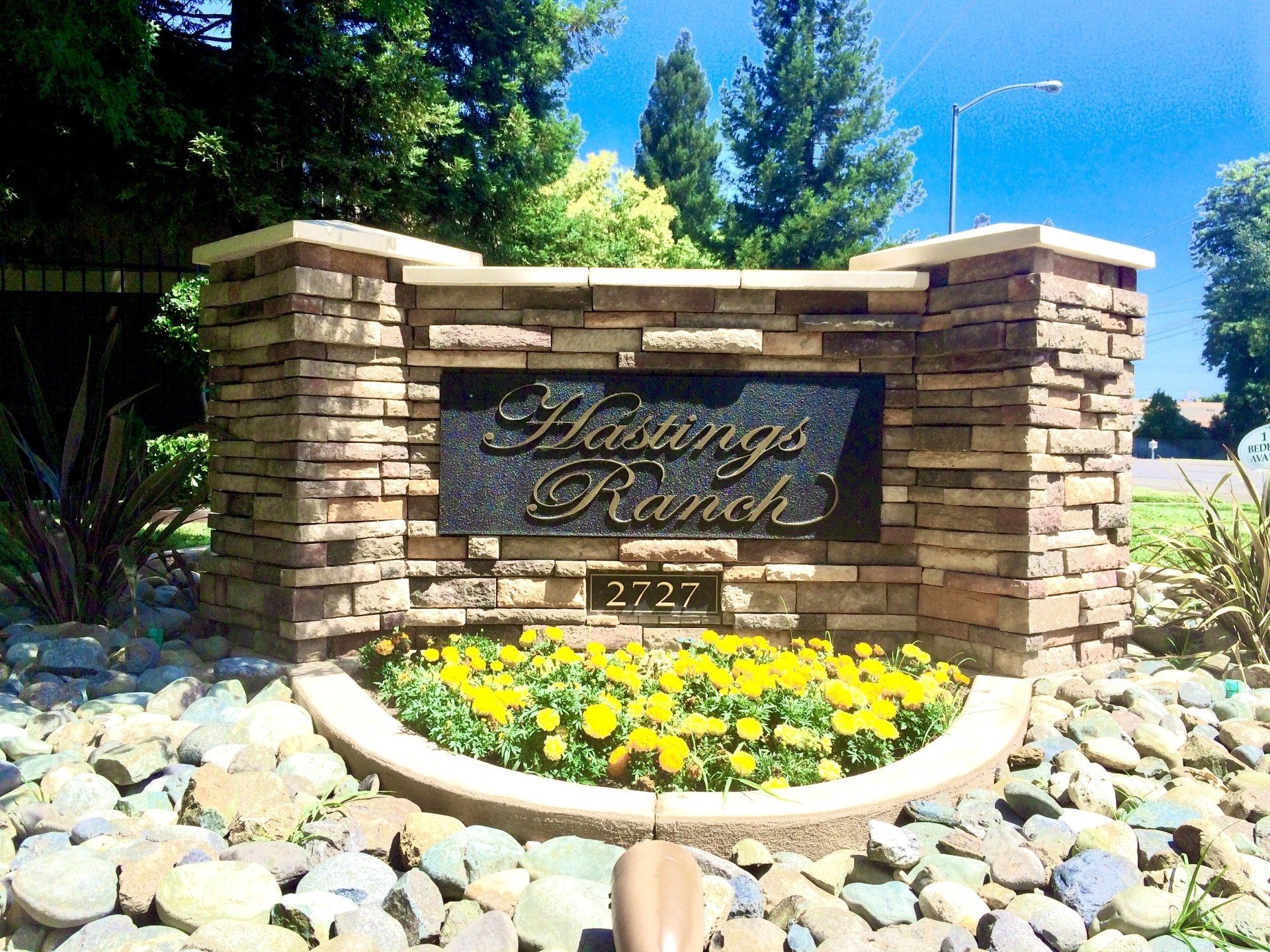 Hastings Ranch Apartments