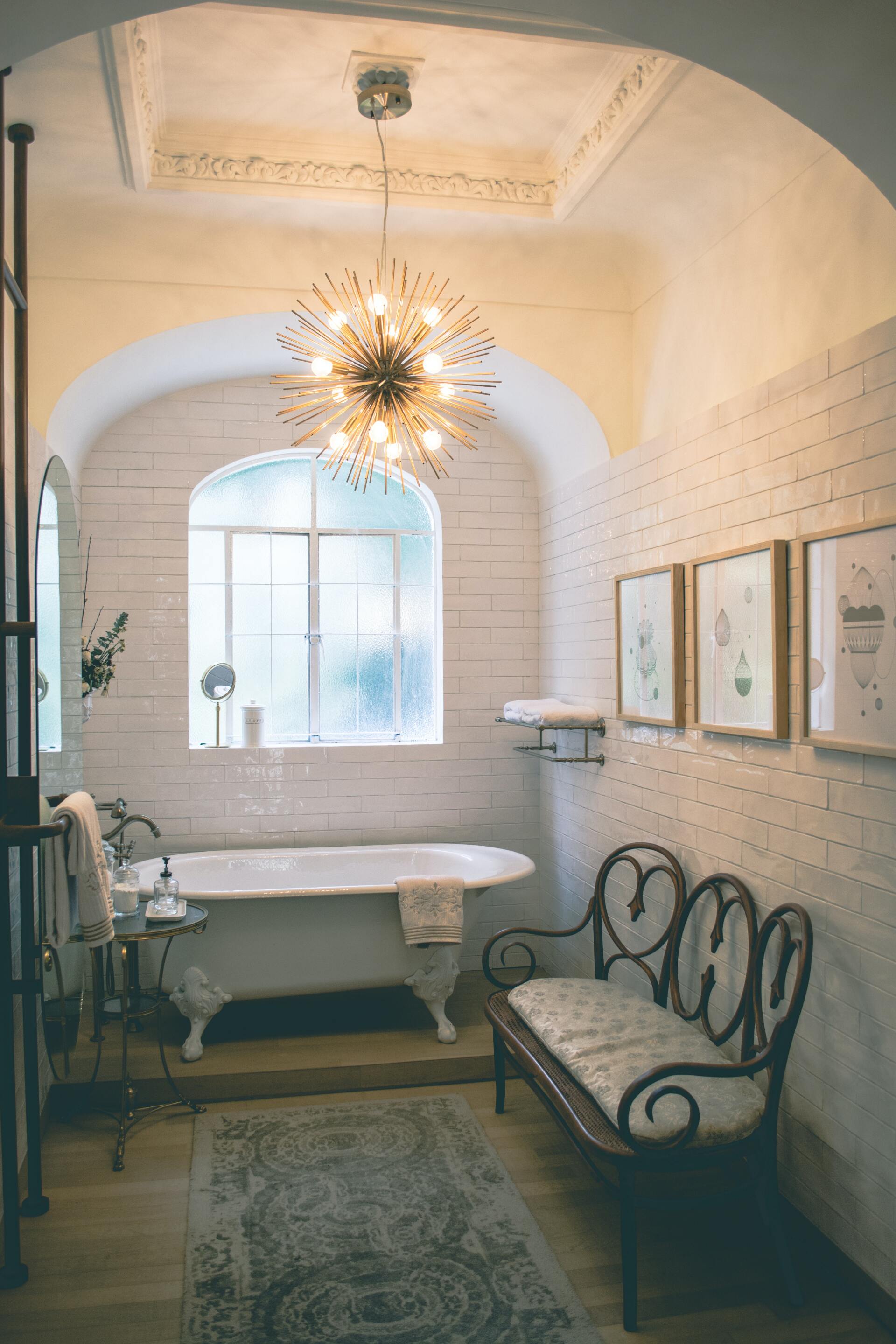 Clawfoot Tub