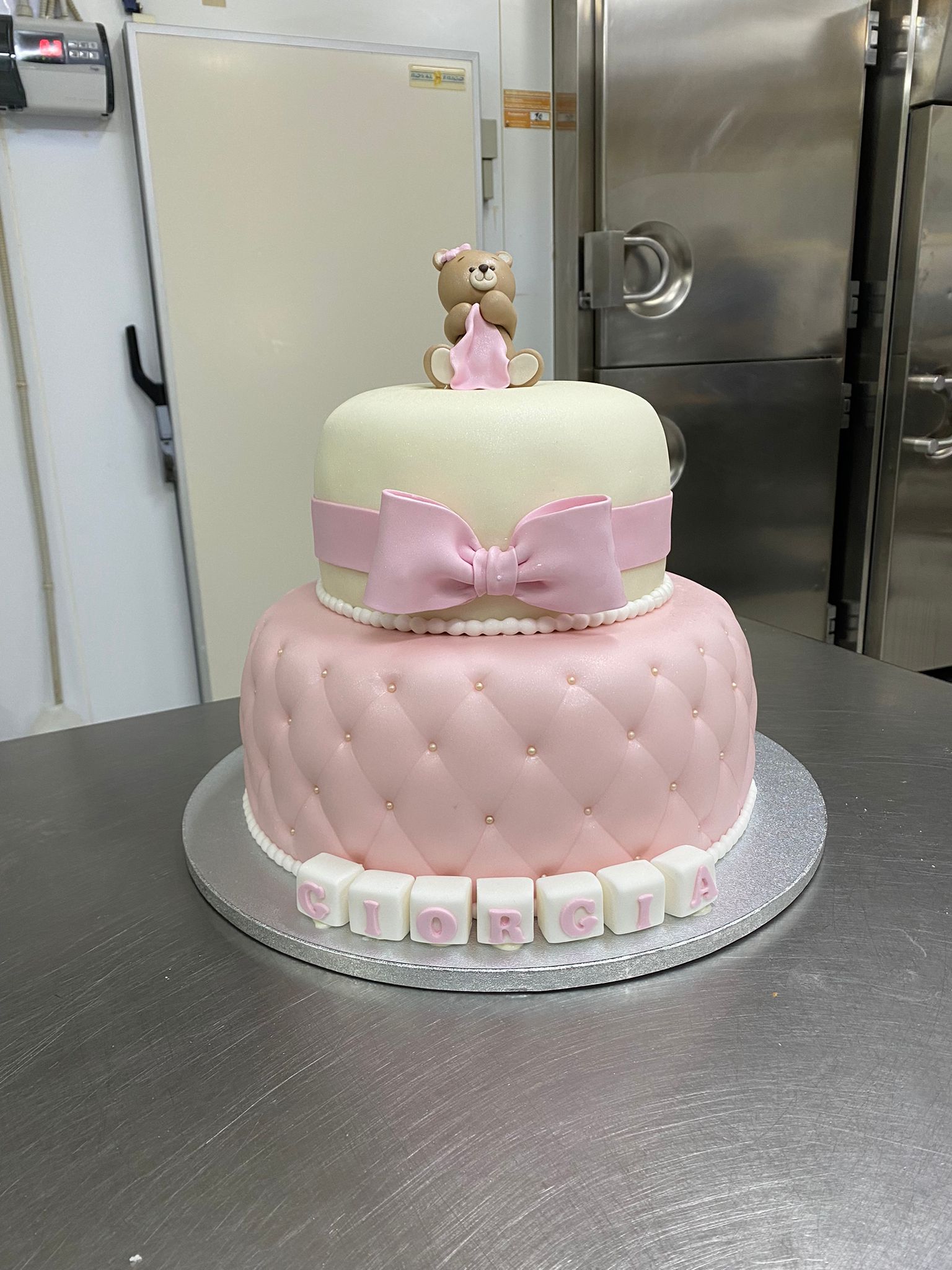 torta fiocco rosa