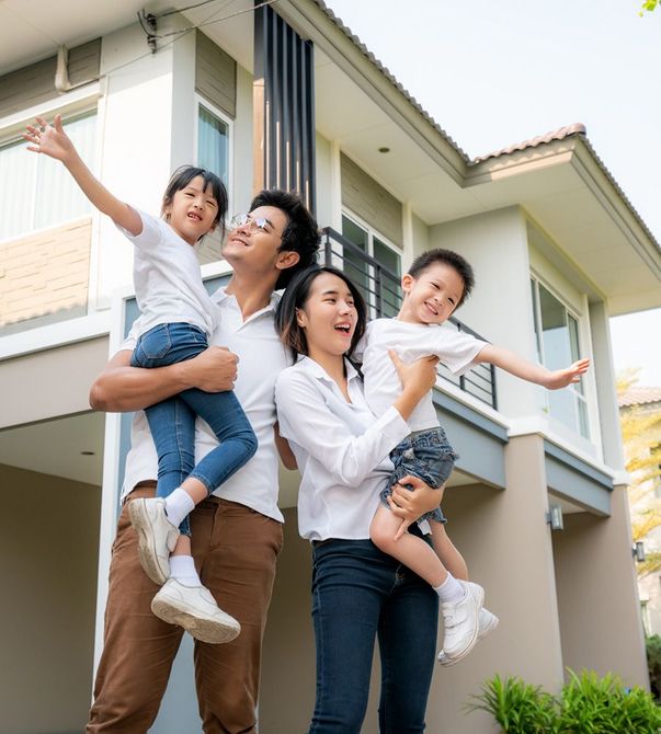 Happy Family — Hampton, NH — Hampton Bay Insurance Agency