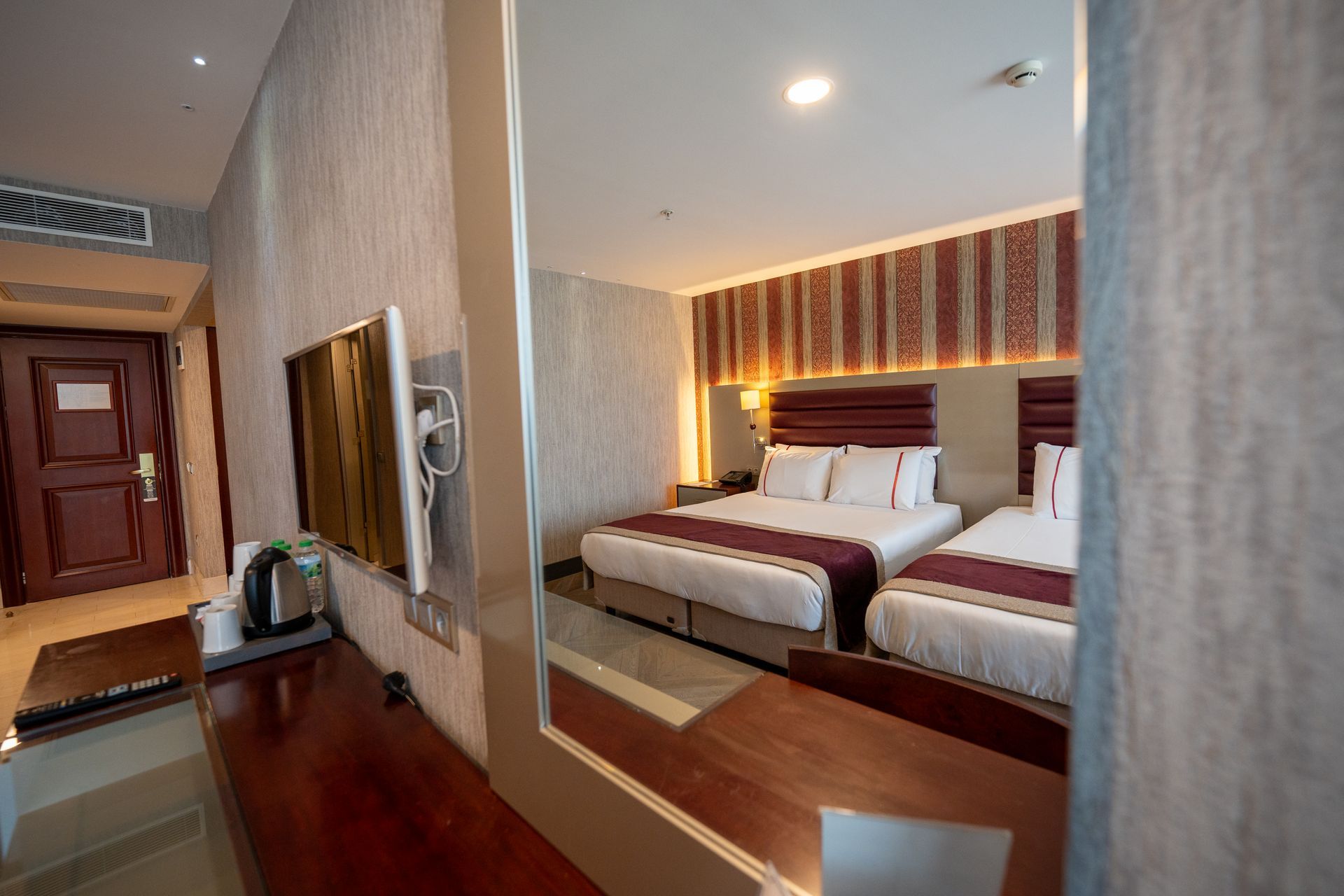 Taksim Gonen Hotel Deluxe Room Bosphorus View