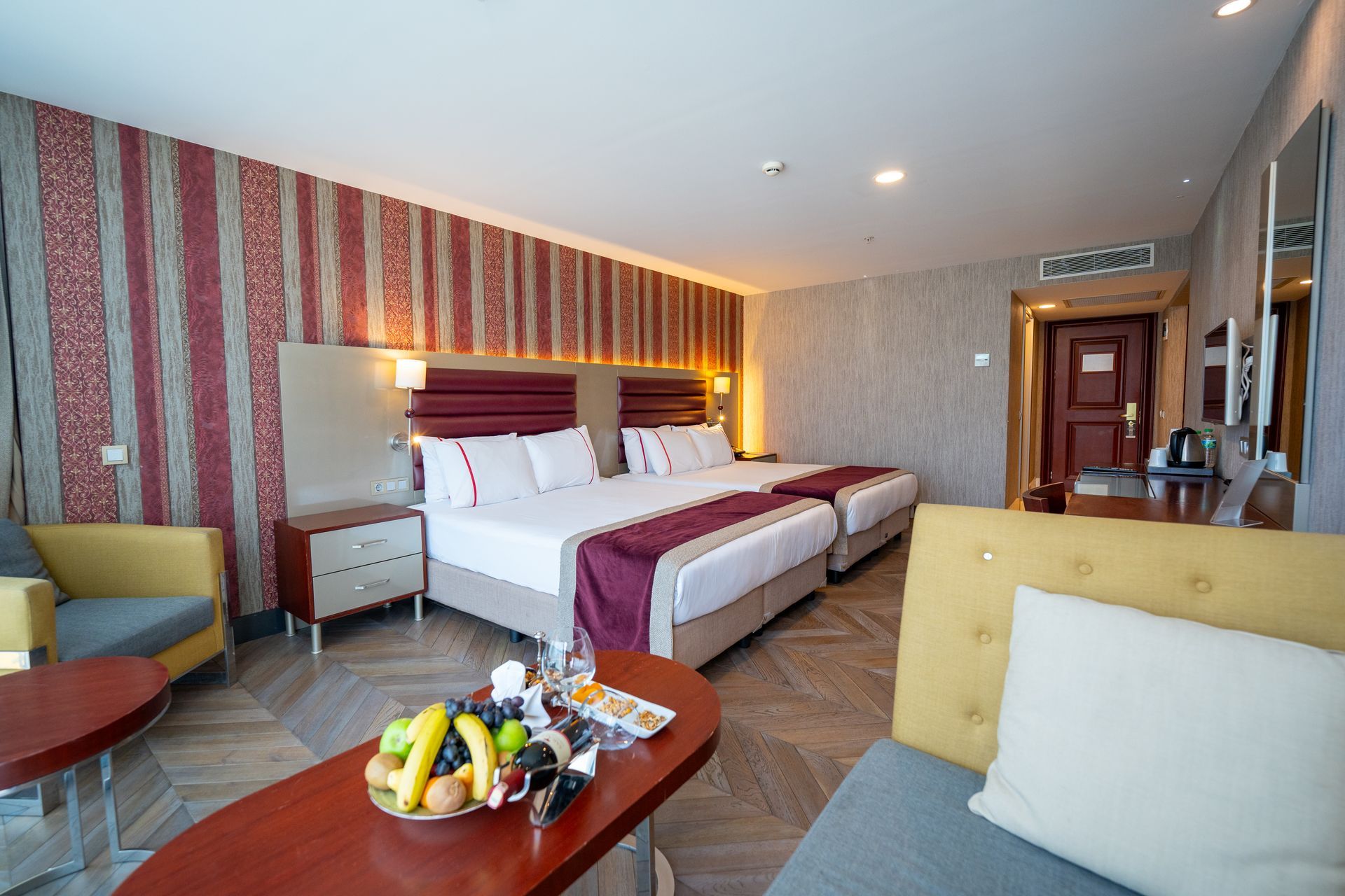 Taksim Gonen Hotel Family Suite Room