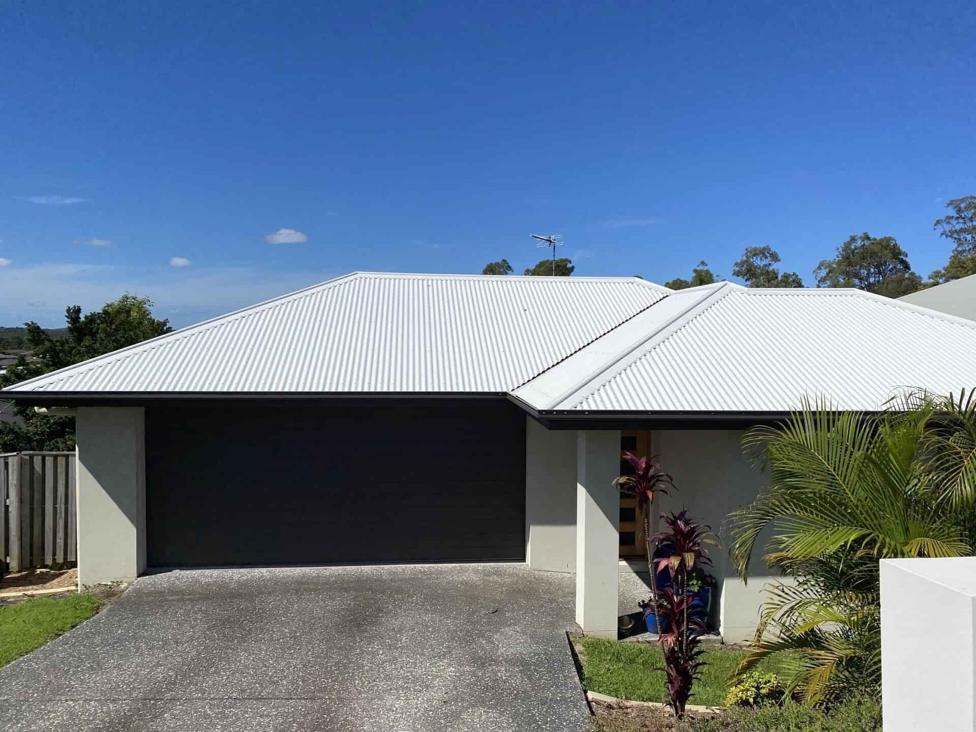 House with a new metal roof — Goulburn Roofing In Goulburn, NSW