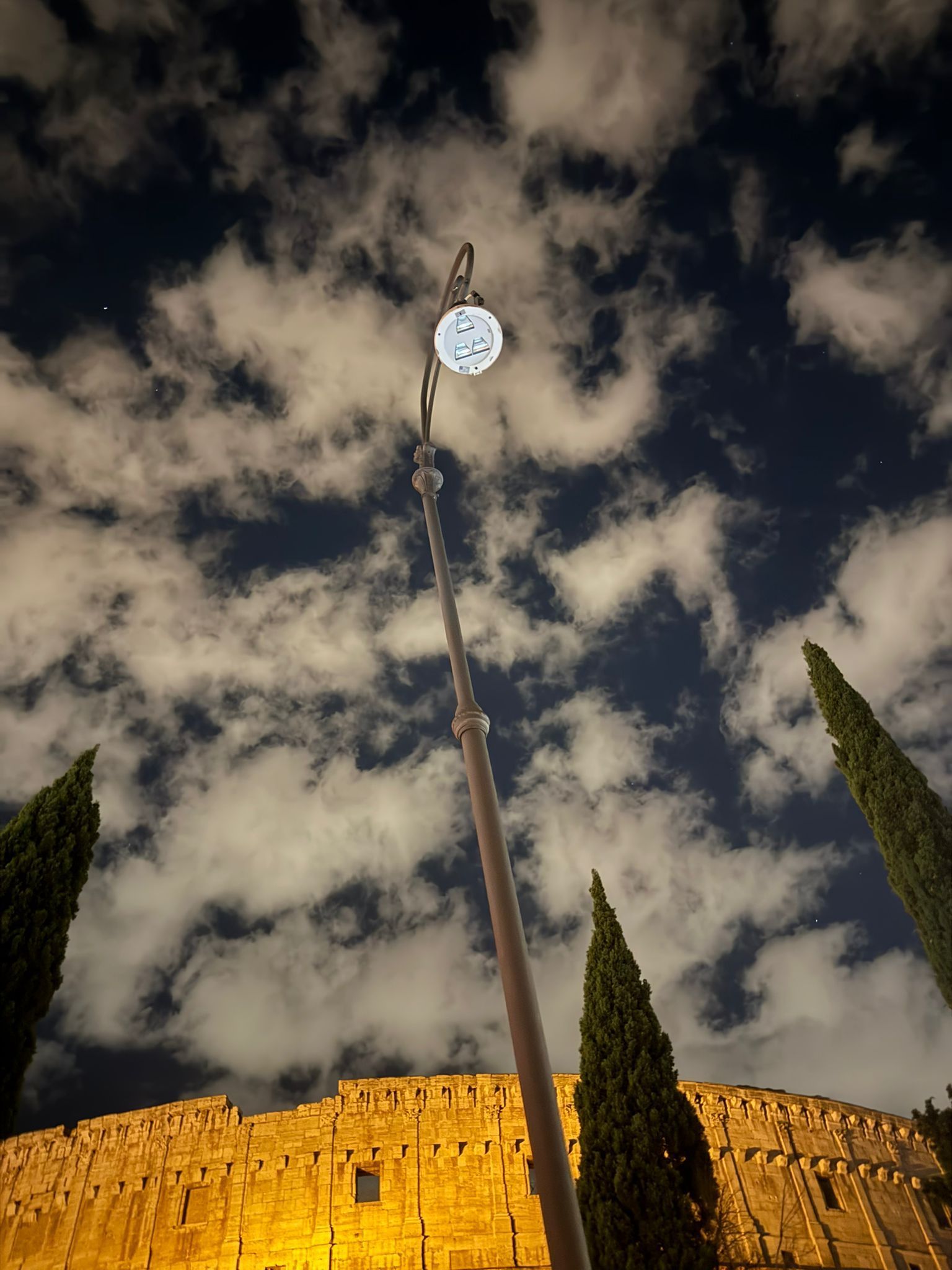 Via Nicola Salvi