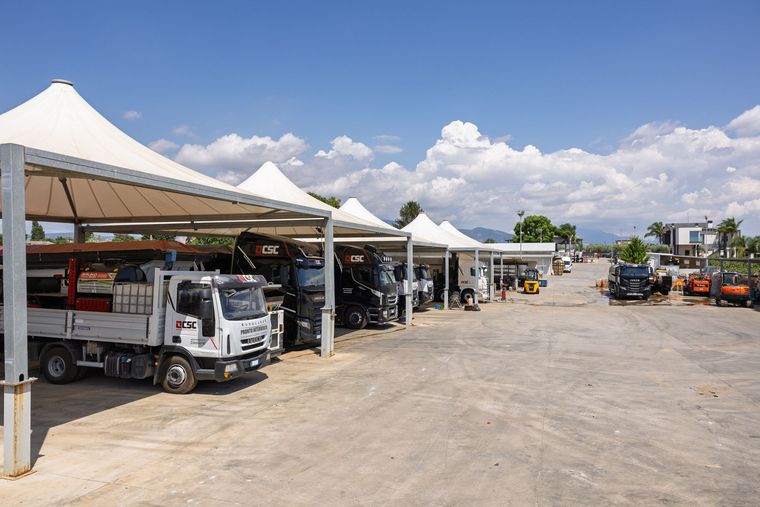Operatori CSC Impianti al lavoro in cantiere
