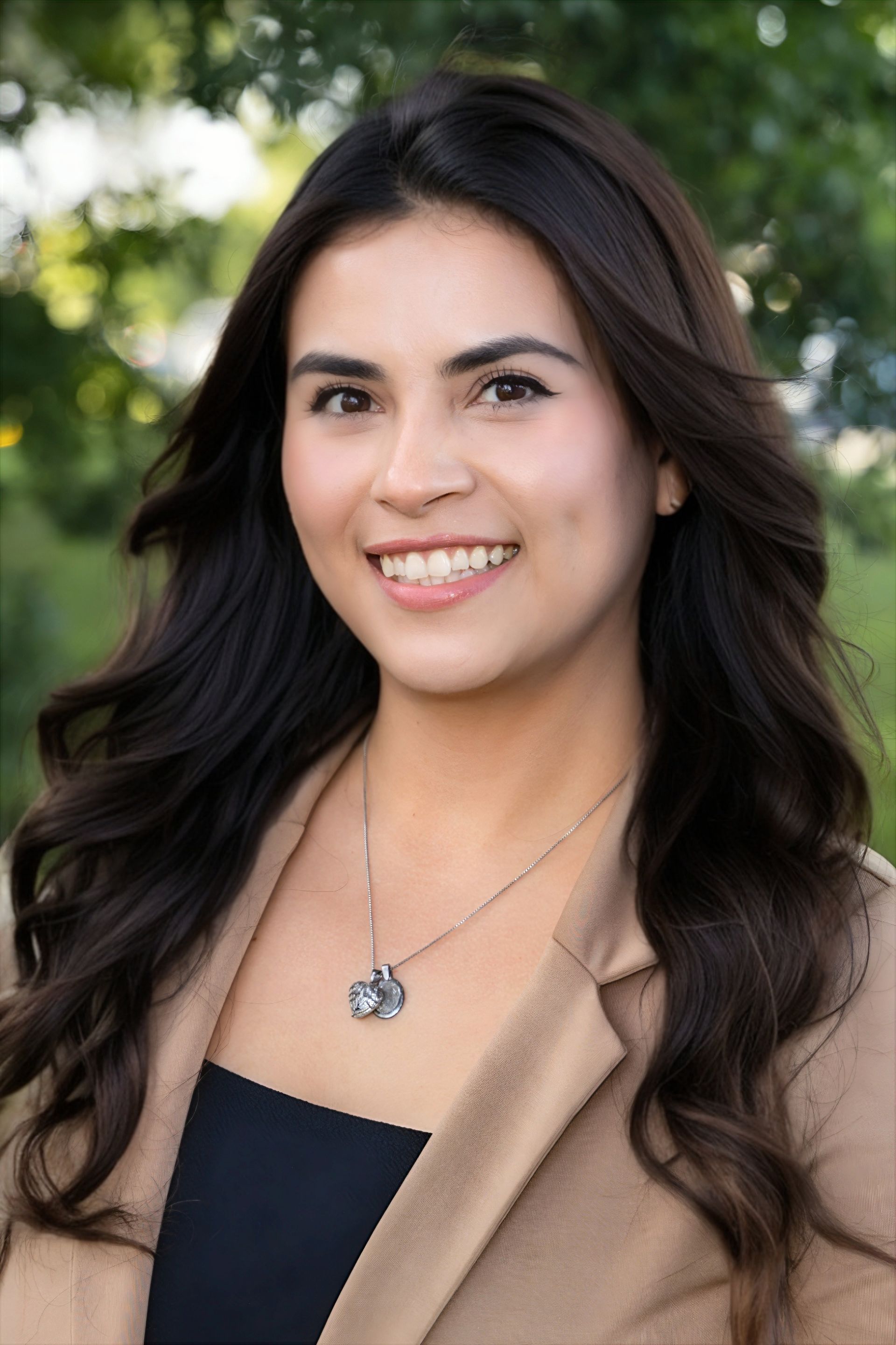 Elizabeth Reyes — Fair Oaks, CA — Stawicki, Anderson, & Sinclair Elizabeth Reyes — Fair Oaks, CA — Stawicki, Anderson, & Sinclair