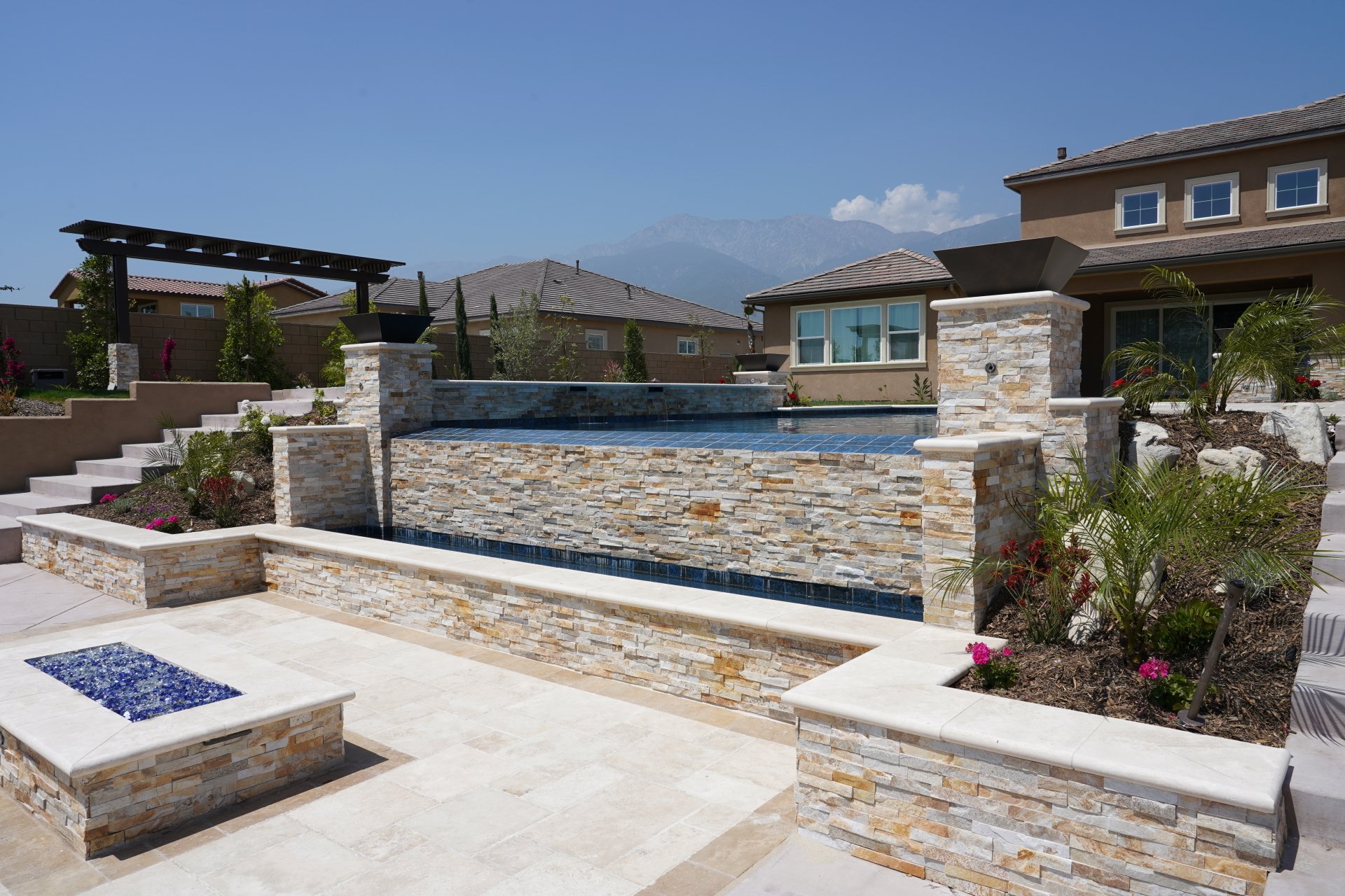 Infinite Luxury | Hansen Pools