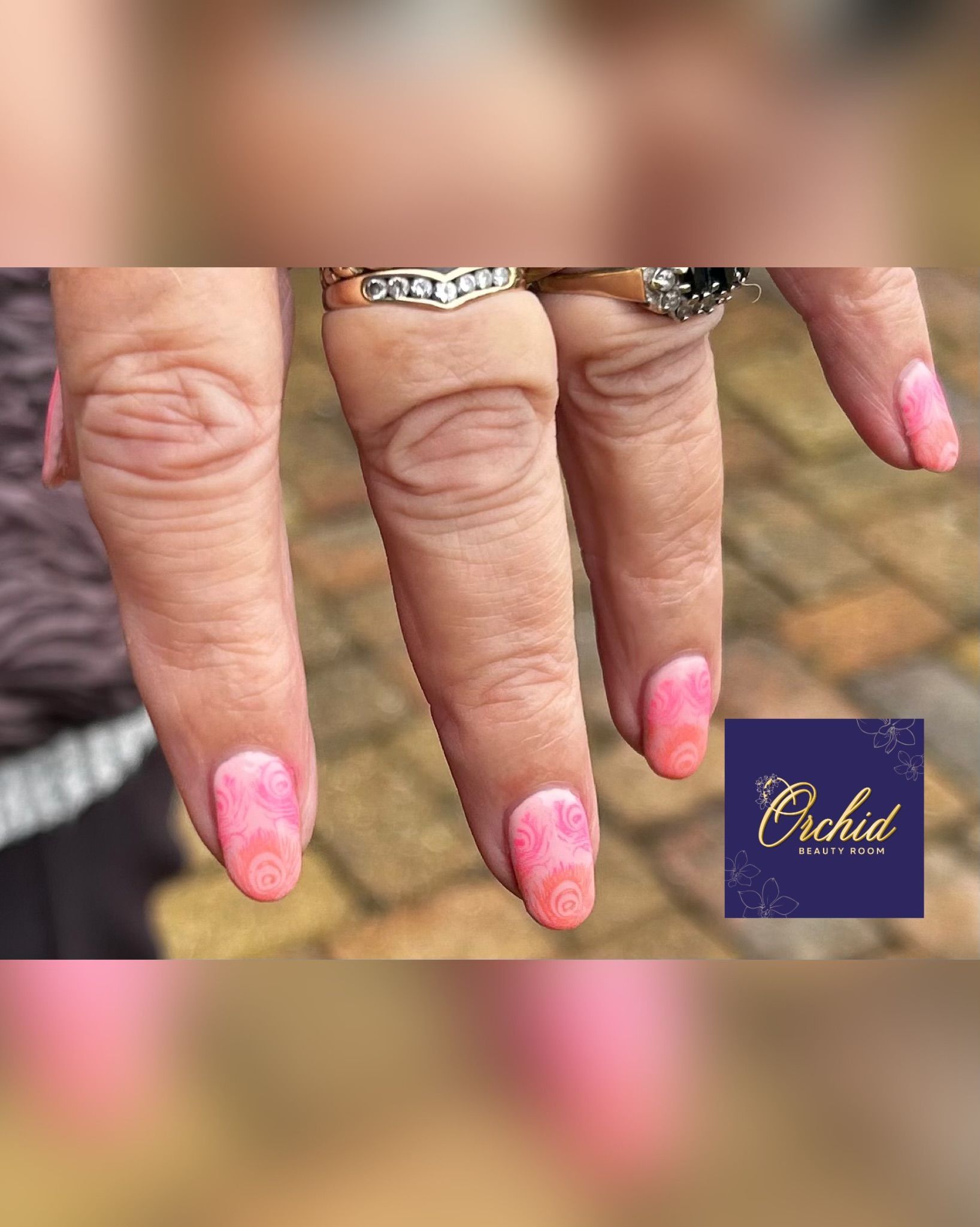 Gel Overlays, Bio Sculpture, Manicure
