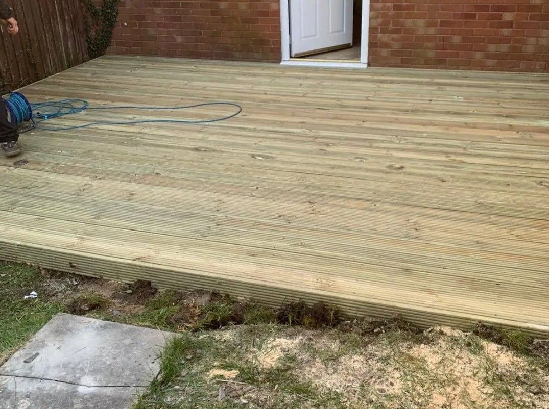J&Z Fencing timber decking St Georges