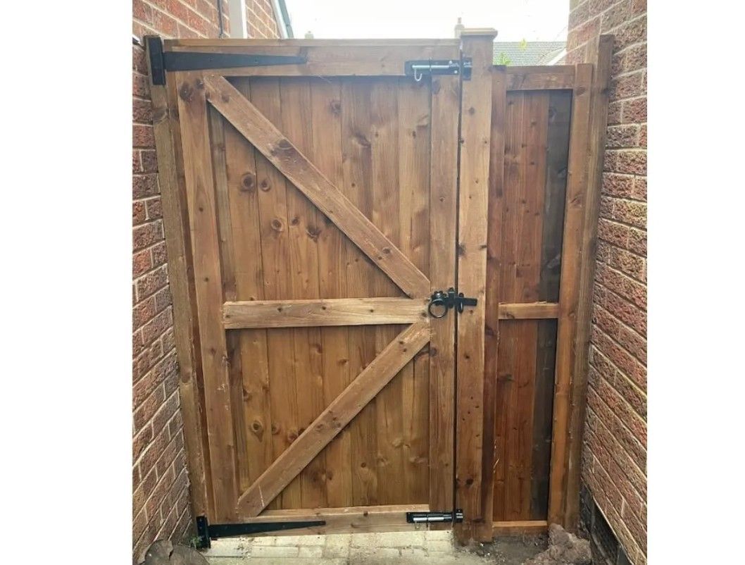 Garden gates in St Georges