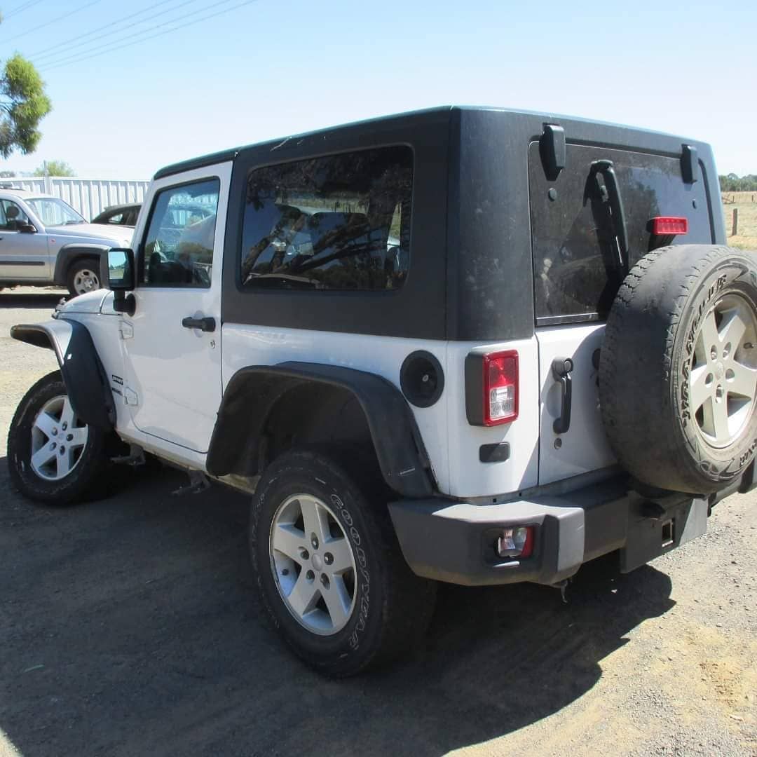 Jeep Wrangler — Urangan, QLD — Jeeepart Recyclers Jeep Wrangler — Urangan, QLD — Jeeepart Recyclers