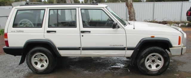 VB7056 1997 Jeep Cherokee XJS11 — Urangan, QLD — Jeeepart Recyclers