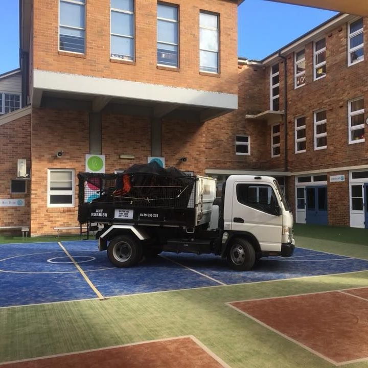 Commercial Rubbish Removal in Sydney