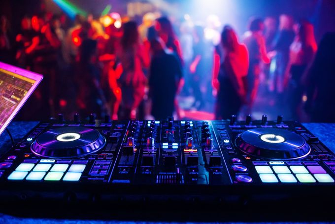 Cocktail Event DJ Whitby | Private Event DJ Oshawa