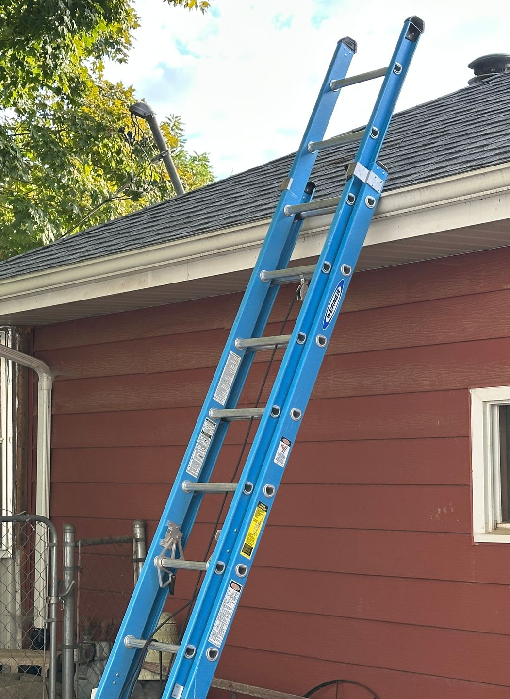 GFCI Electrical Outlet — Rogersville, MO — Dewey’s Electrical Service GFCI Electrical Outlet — Rogersville, MO — Dewey’s Electrical Service