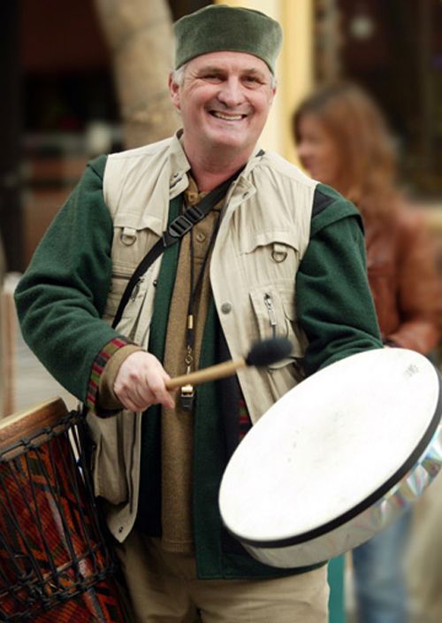 Arthur Hull's Village Music Circles™
