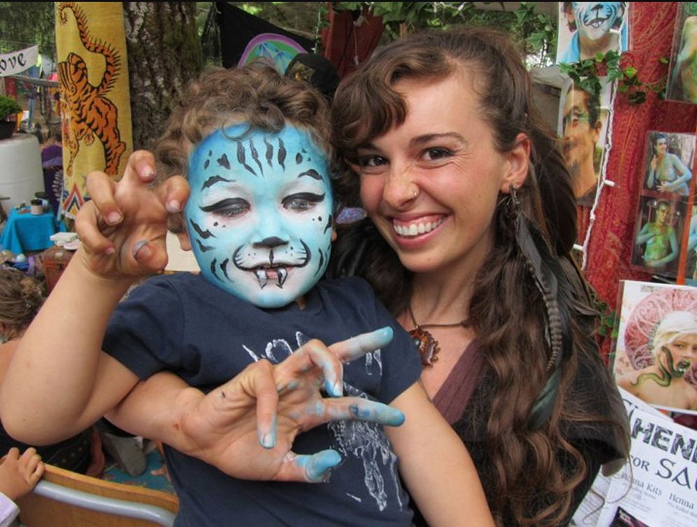 Flora Face painters