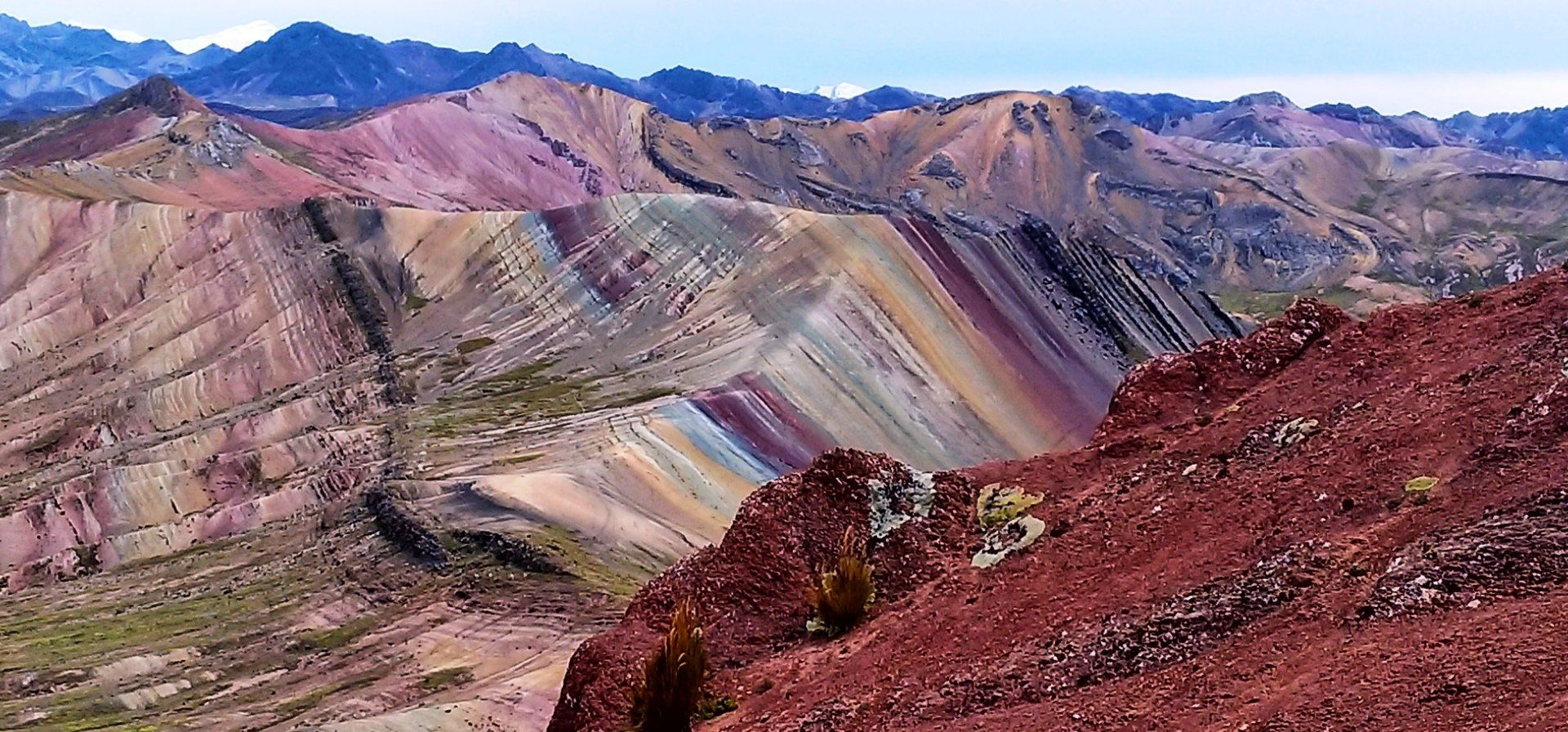 Palcoyo Rainbow mountain Hike