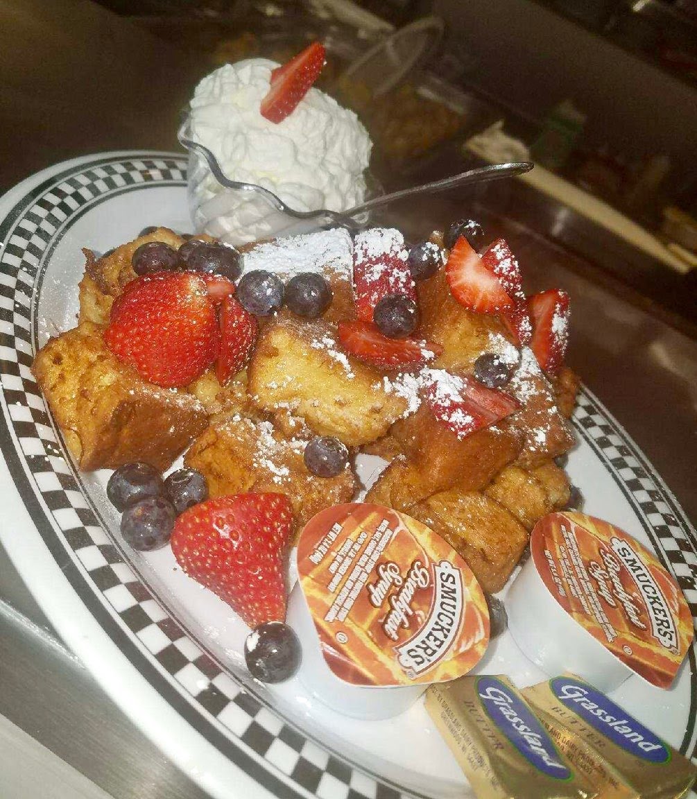 Gallery Krisch's Restaurant & Ice Cream Parlour of Massapequa, NY