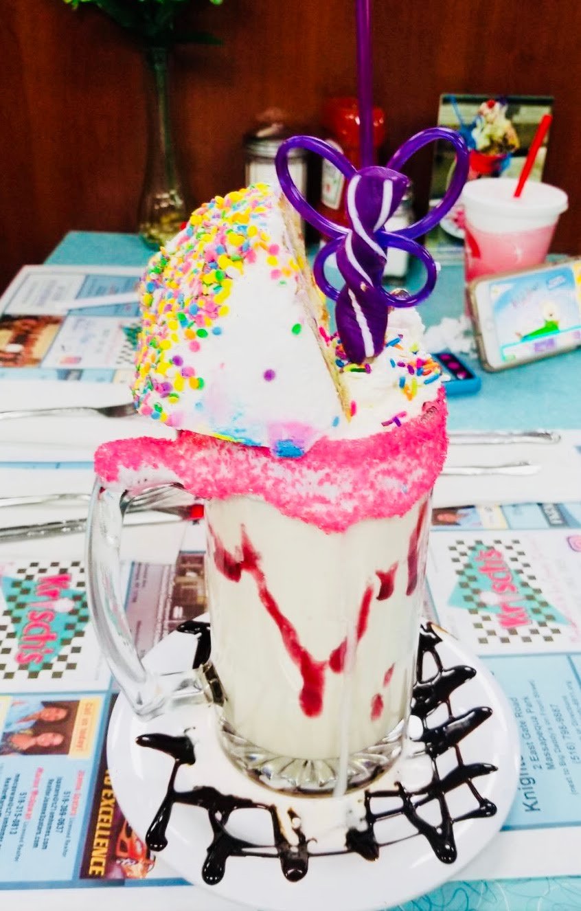 Gallery Krisch's Restaurant & Ice Cream Parlour of Massapequa, NY