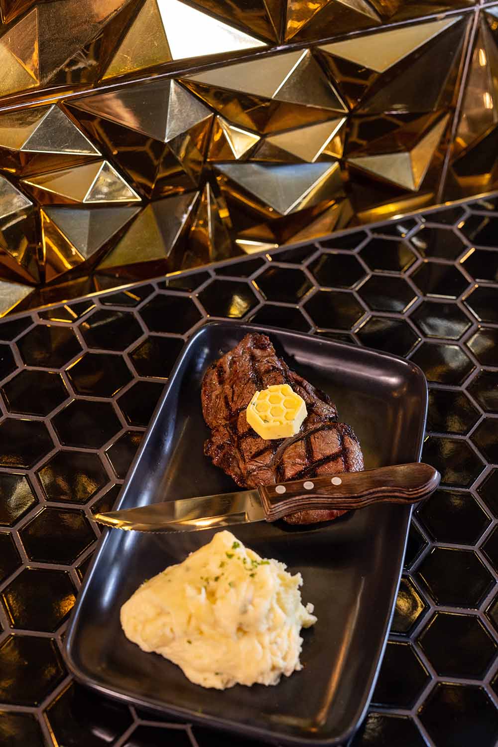 Honey Bar & Rooftop Menus