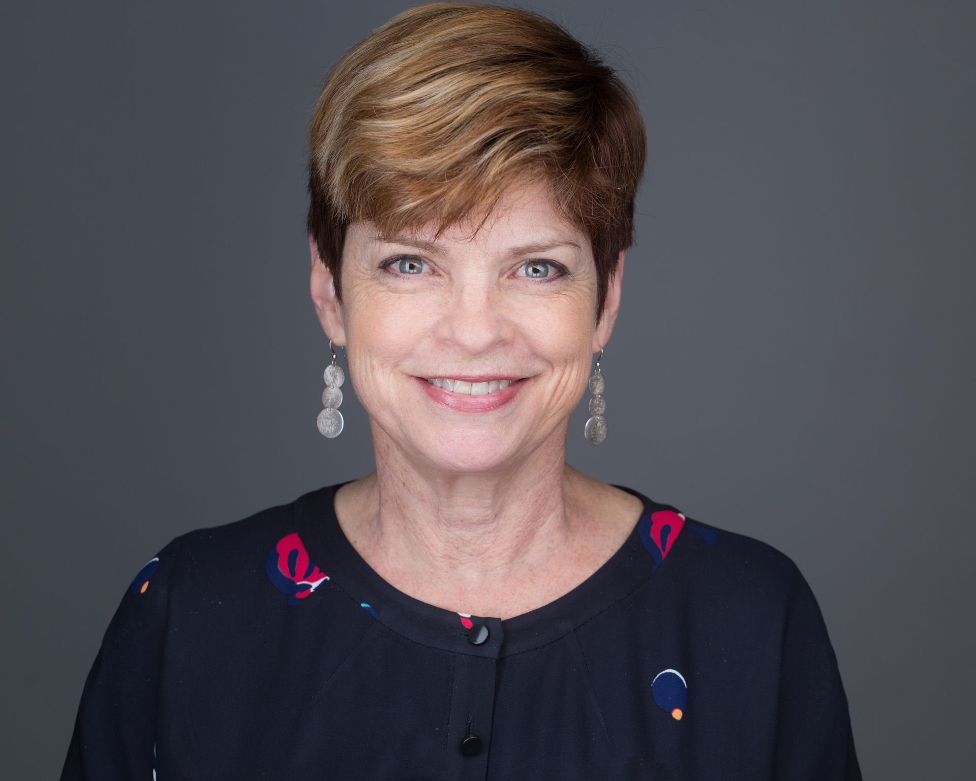 Mary Albertson headshot