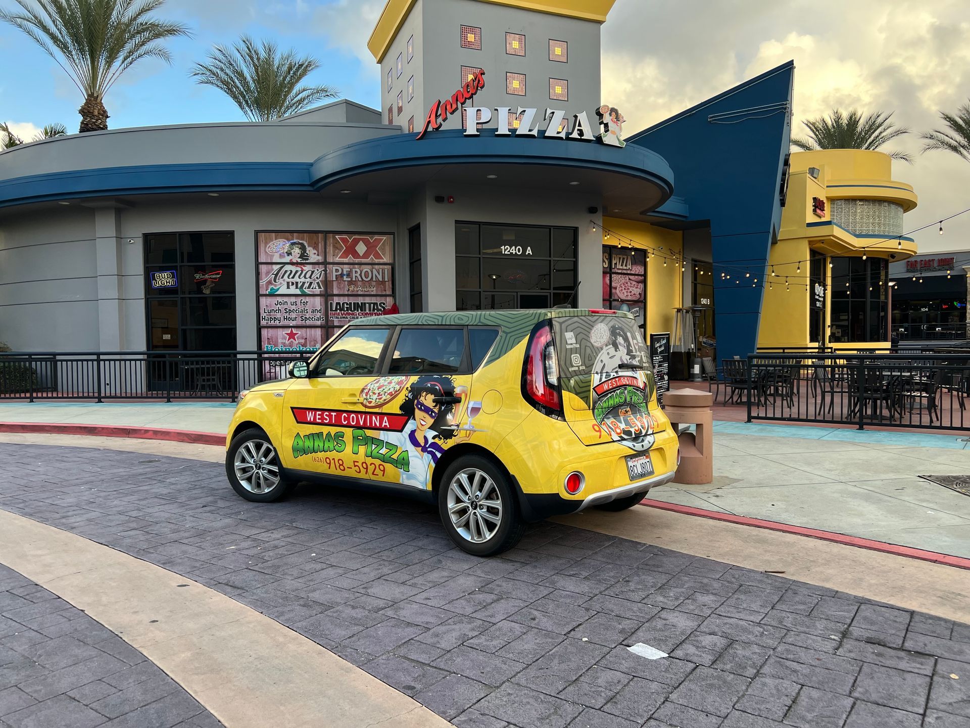 Anna's Pizza