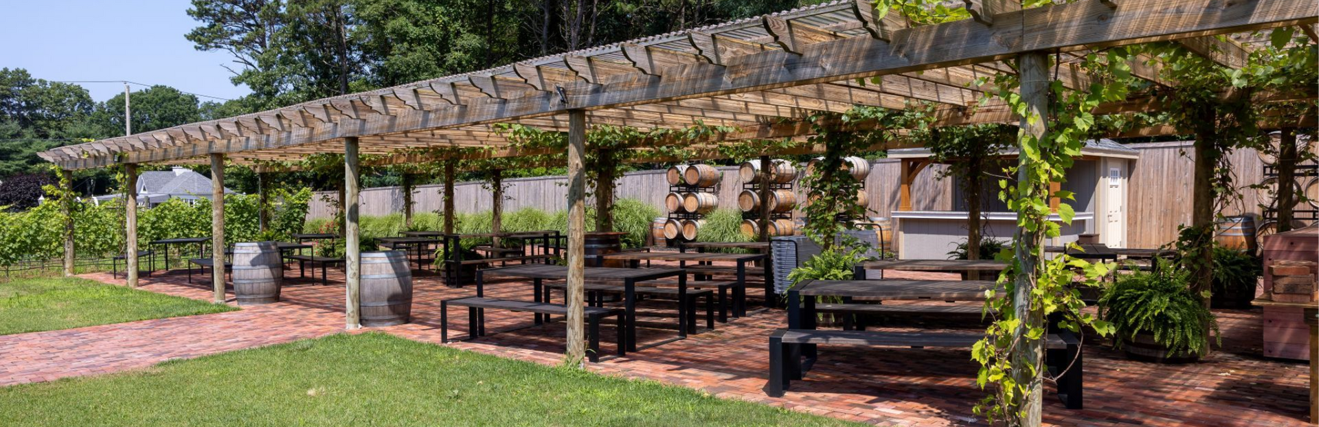 East Wind's Long Island Vineyard Weddings Long Island Vineyard Weddings