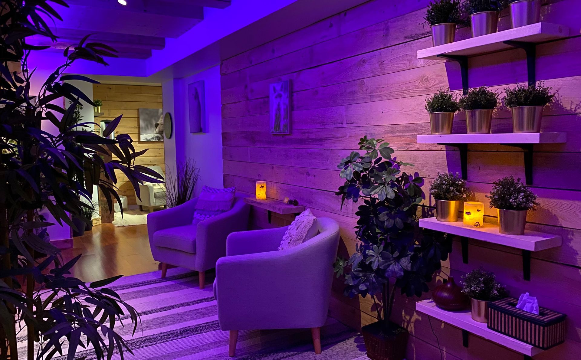 Salon de détente du Spa Centrale Parc offrant un environnement apaisant où les clients peuvent prolonger leur moment de bien-être.