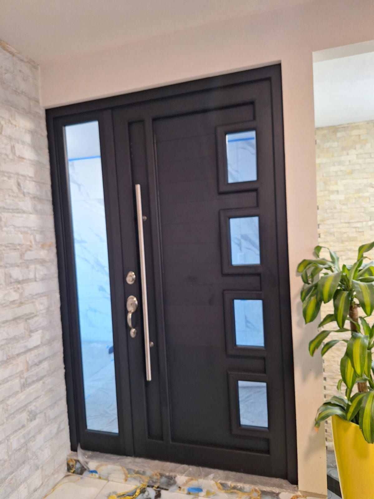 Divisiones de oficina en cristal y aluminio