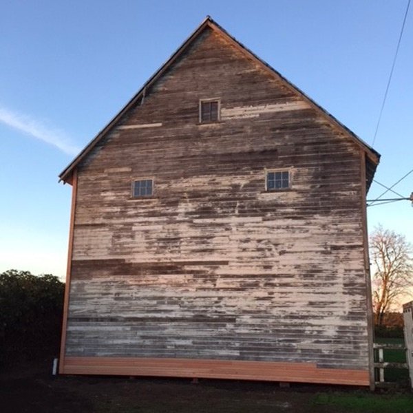 The Flint Barn