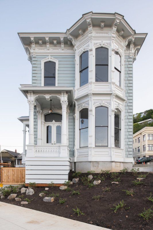 Exterior picture of the Fried-Durkheimer House