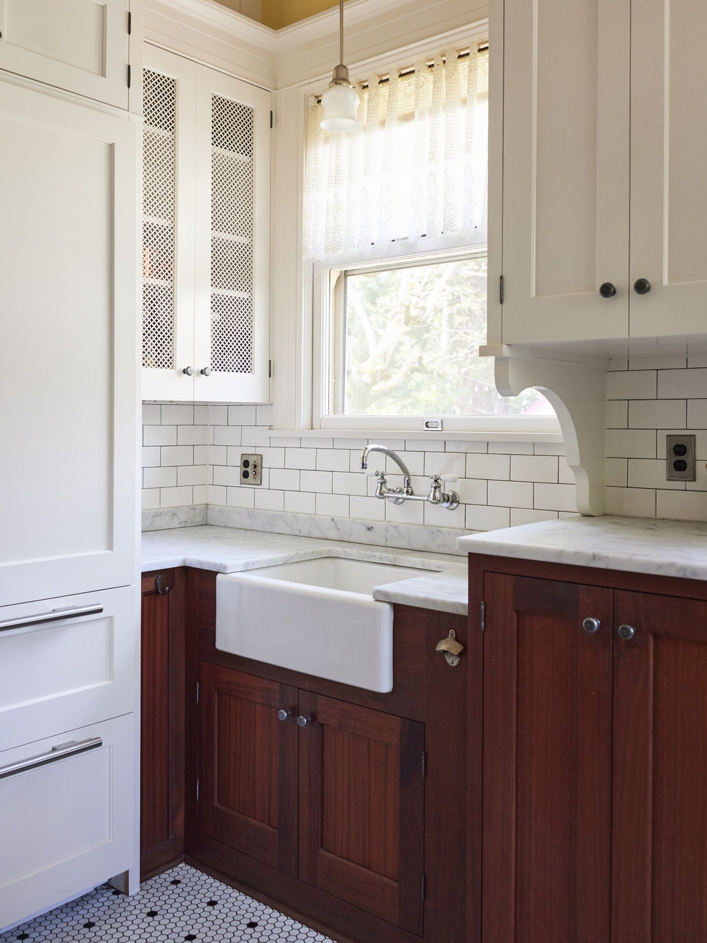 As part of a complete kitchen renovation for a 1913 Alameda home, Arciform expanded into a former service porch, providing space for a refrigerator and second sink. 