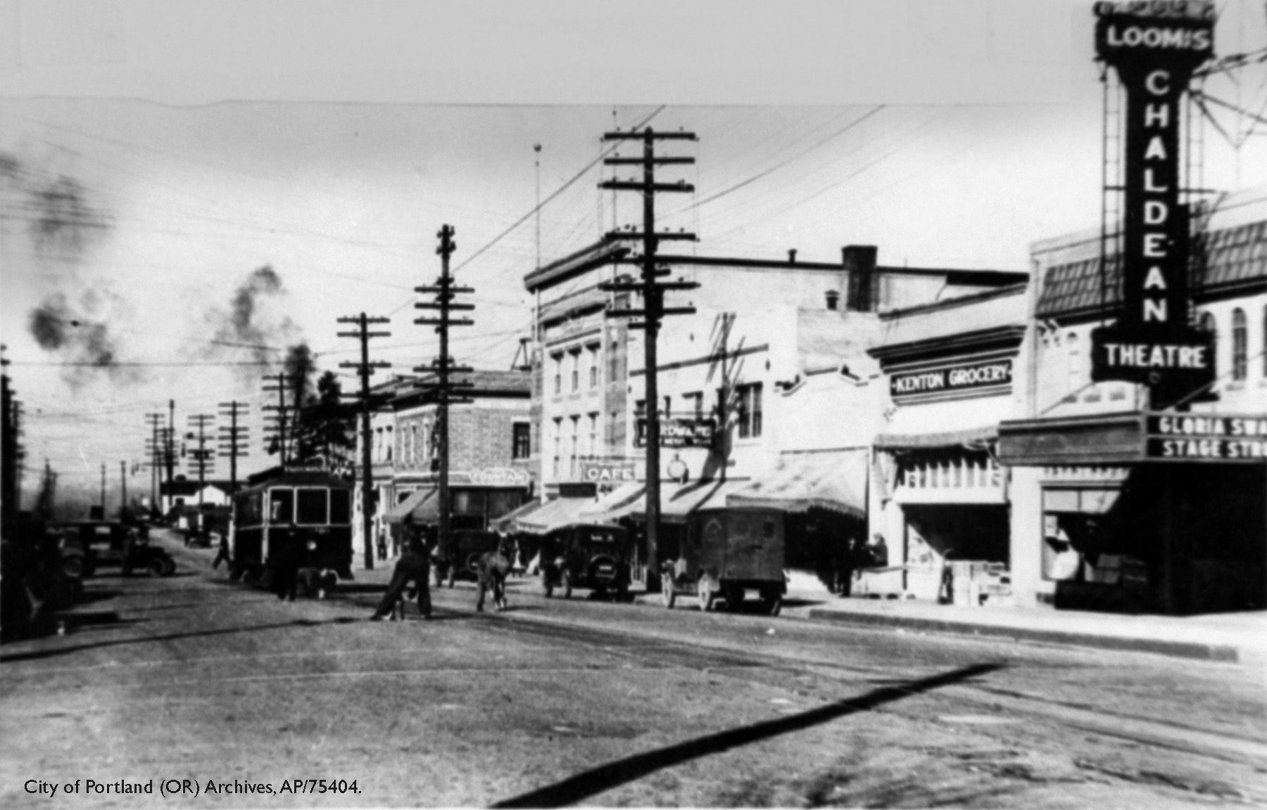 A 1920s photograph of downtown Kenton when horses, streetcars, and automobiles vied for space on the main street.