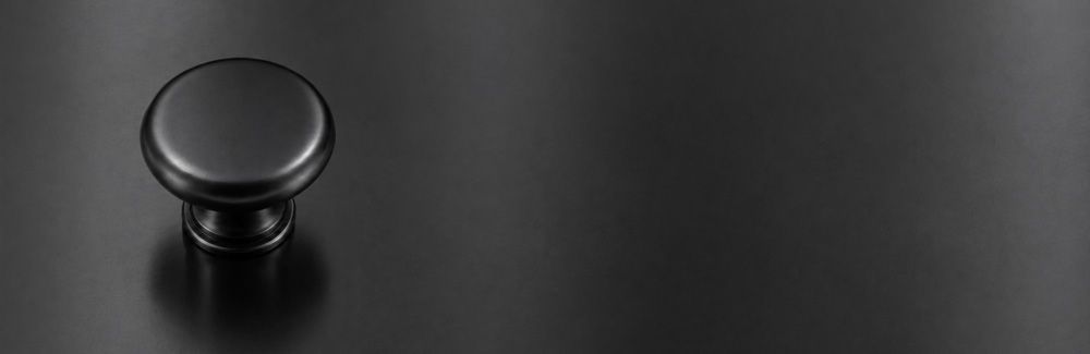 powder-coated black finish swatch
