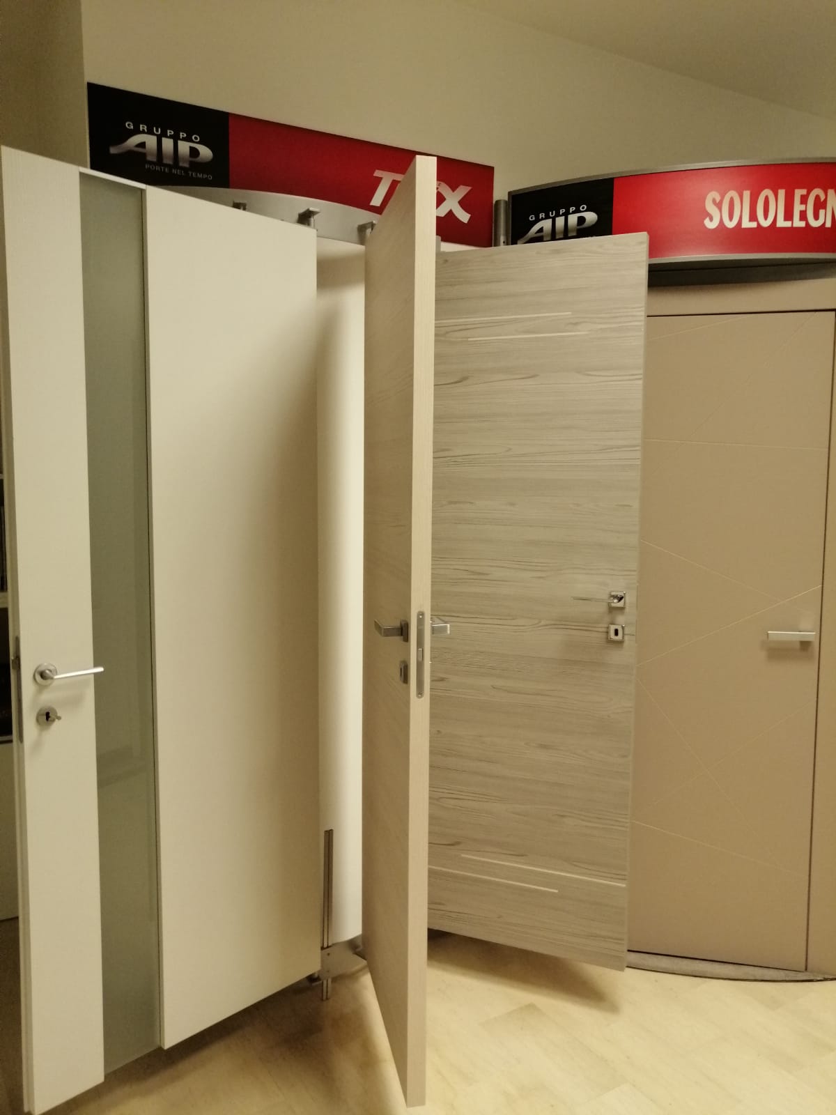 esposizione porte per interni Serr Plus Novara