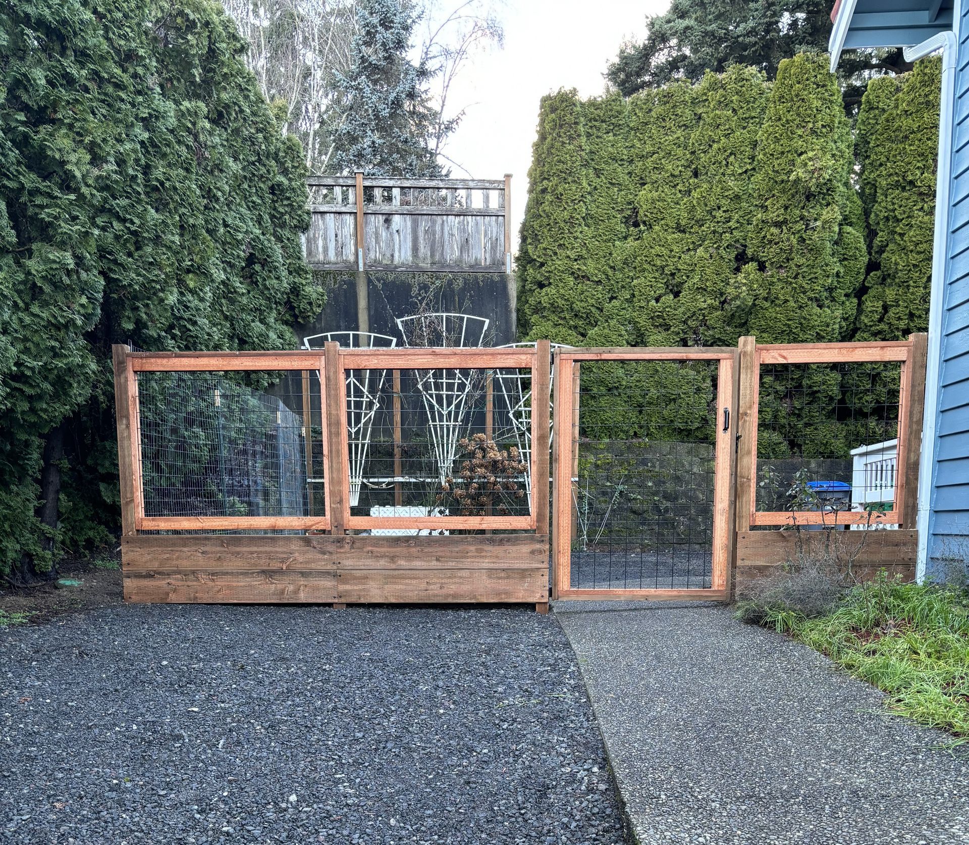 Custom Garden Fence Installation in Bremerton, WA