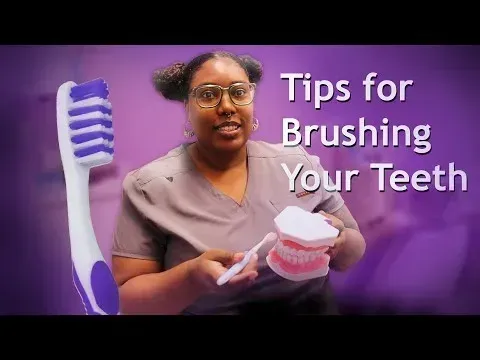 Jade, a Deluxe Dentistry & Esthetics hygienist, sharing brushing tips to keep your smile fresh between teeth cleaning appointments