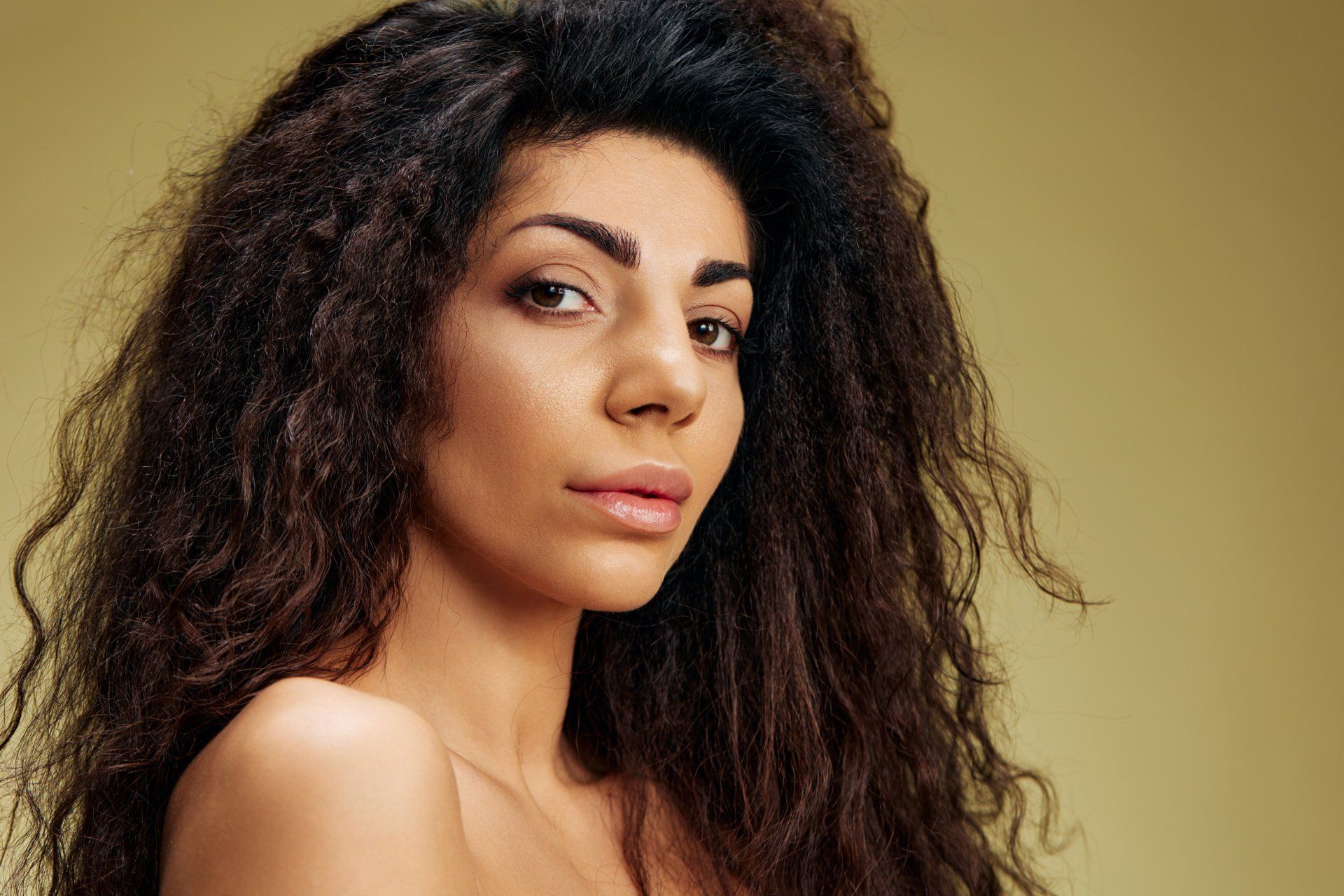 How to treat dry hair